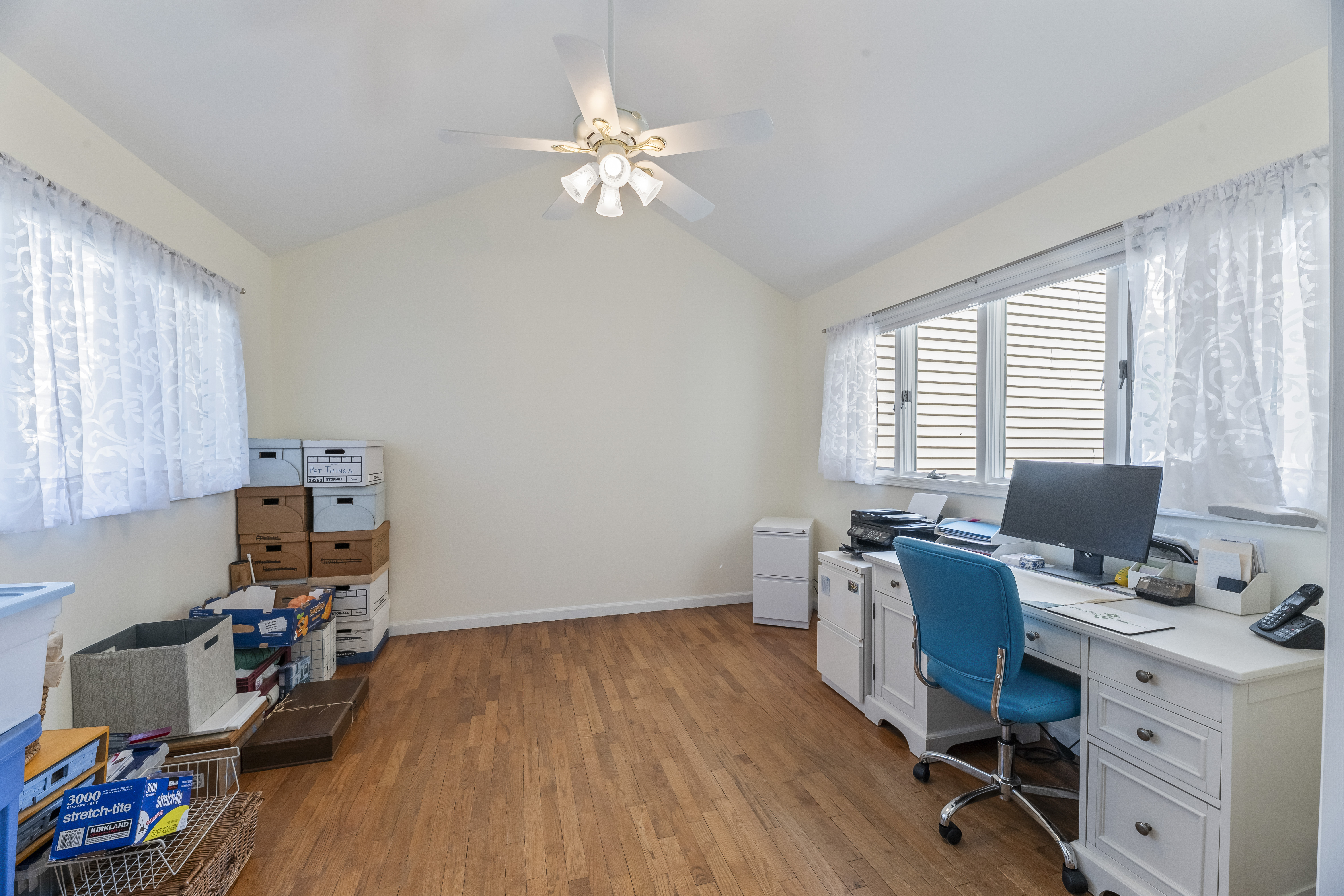Keyport, New Jersey, 07735, United States, 2 Bedrooms Bedrooms, ,3 BathroomsBathrooms,Residential,For Sale,1914240