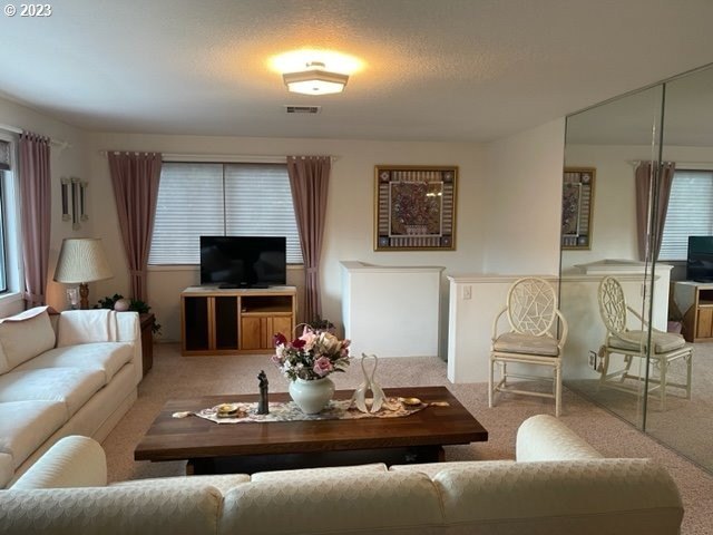 Brookings, Oregon, 97415, United States, 3 Bedrooms Bedrooms, ,3 BathroomsBathrooms,Residential,For Sale,1981065