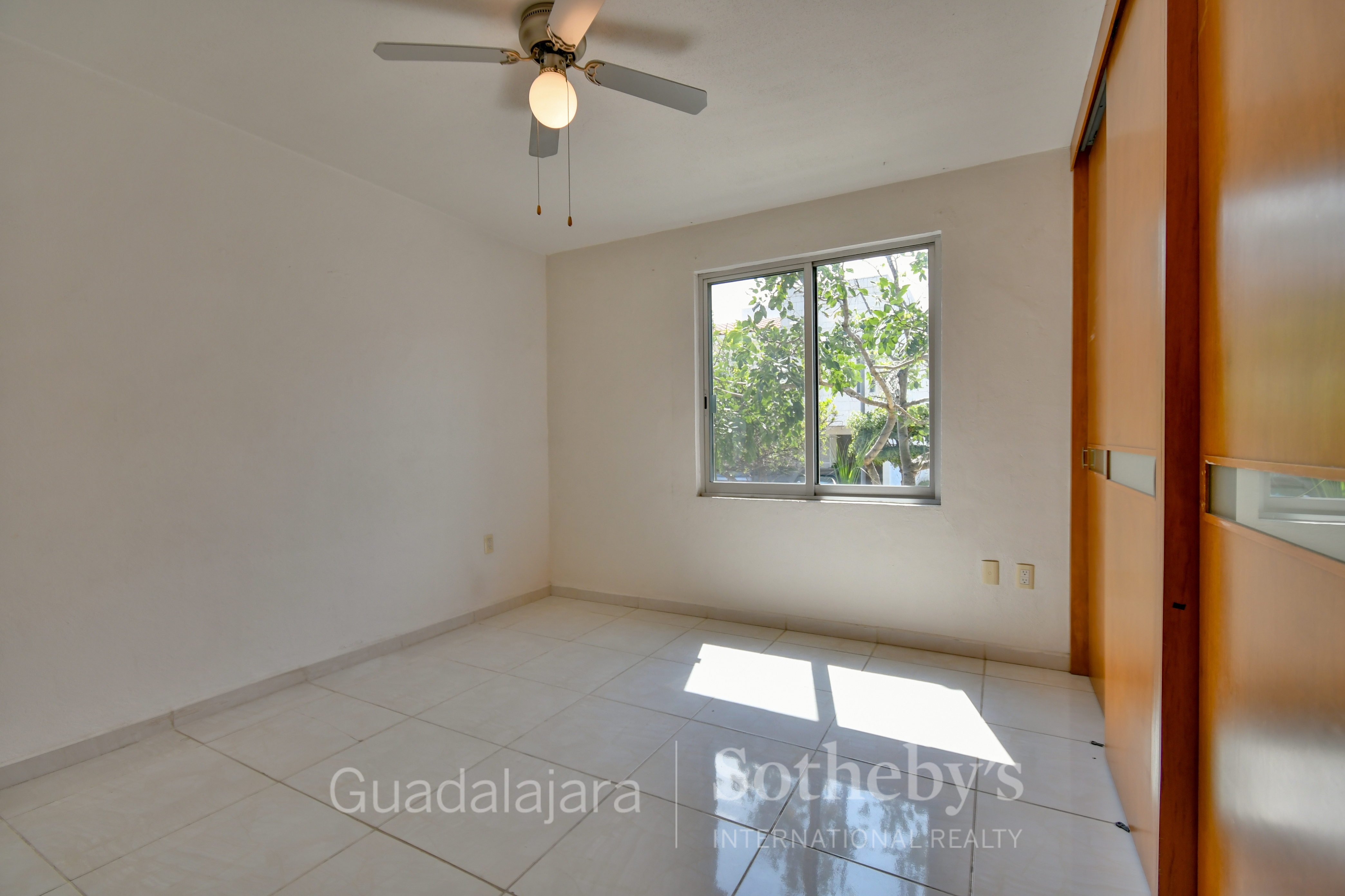  Casa duplex en condominio Puerta del Valle en venta - 物件實景