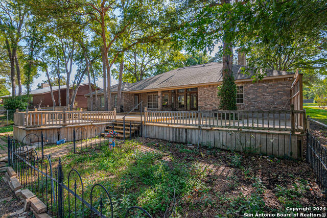 Seguin, Texas, 78155, United States, 4 Bedrooms Bedrooms, ,3 BathroomsBathrooms,Residential,For Sale,1880390