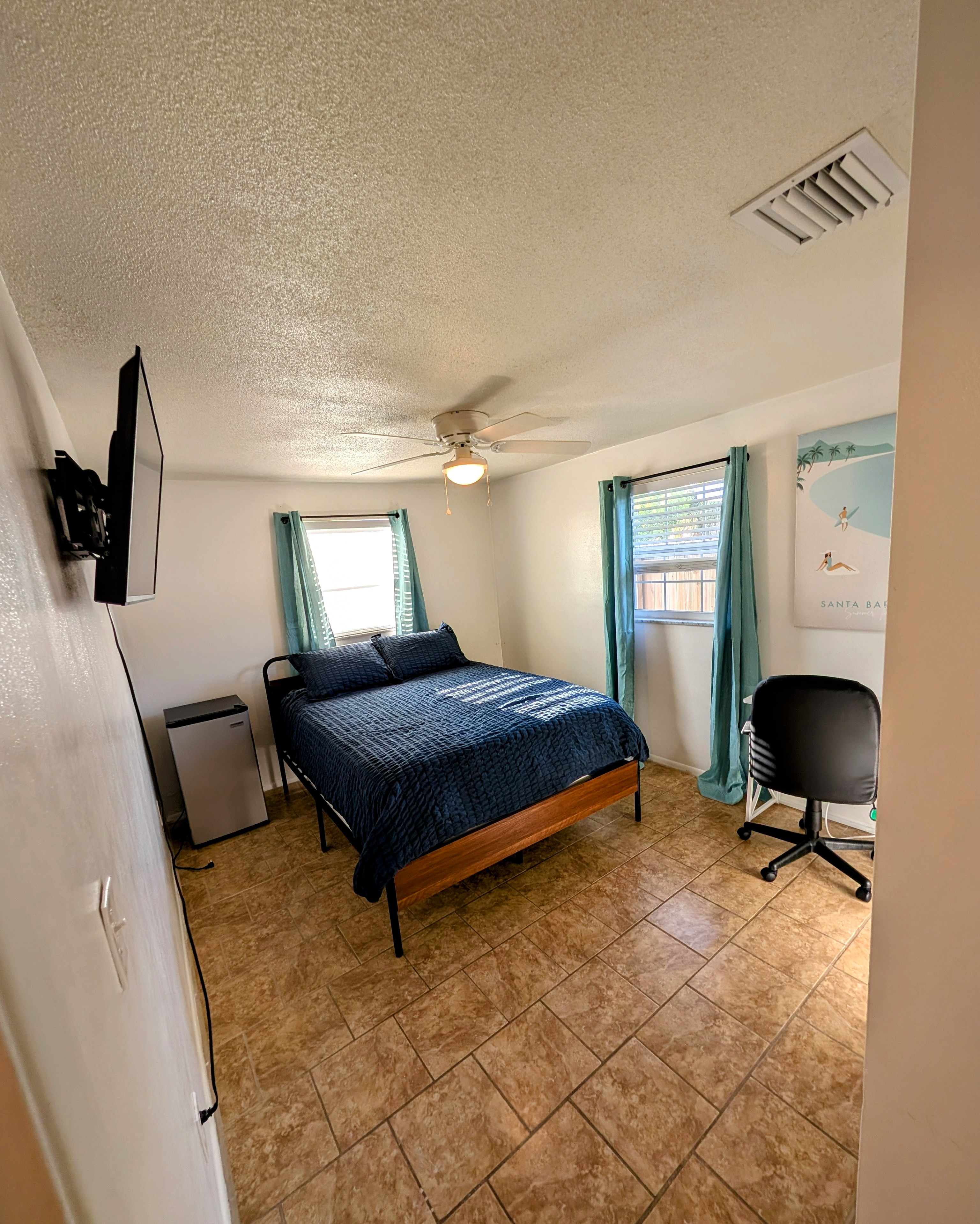 Dunedin, Florida, 34698, United States, 2 Bedrooms Bedrooms, ,1 BathroomBathrooms,Residential,For Sale,1983478