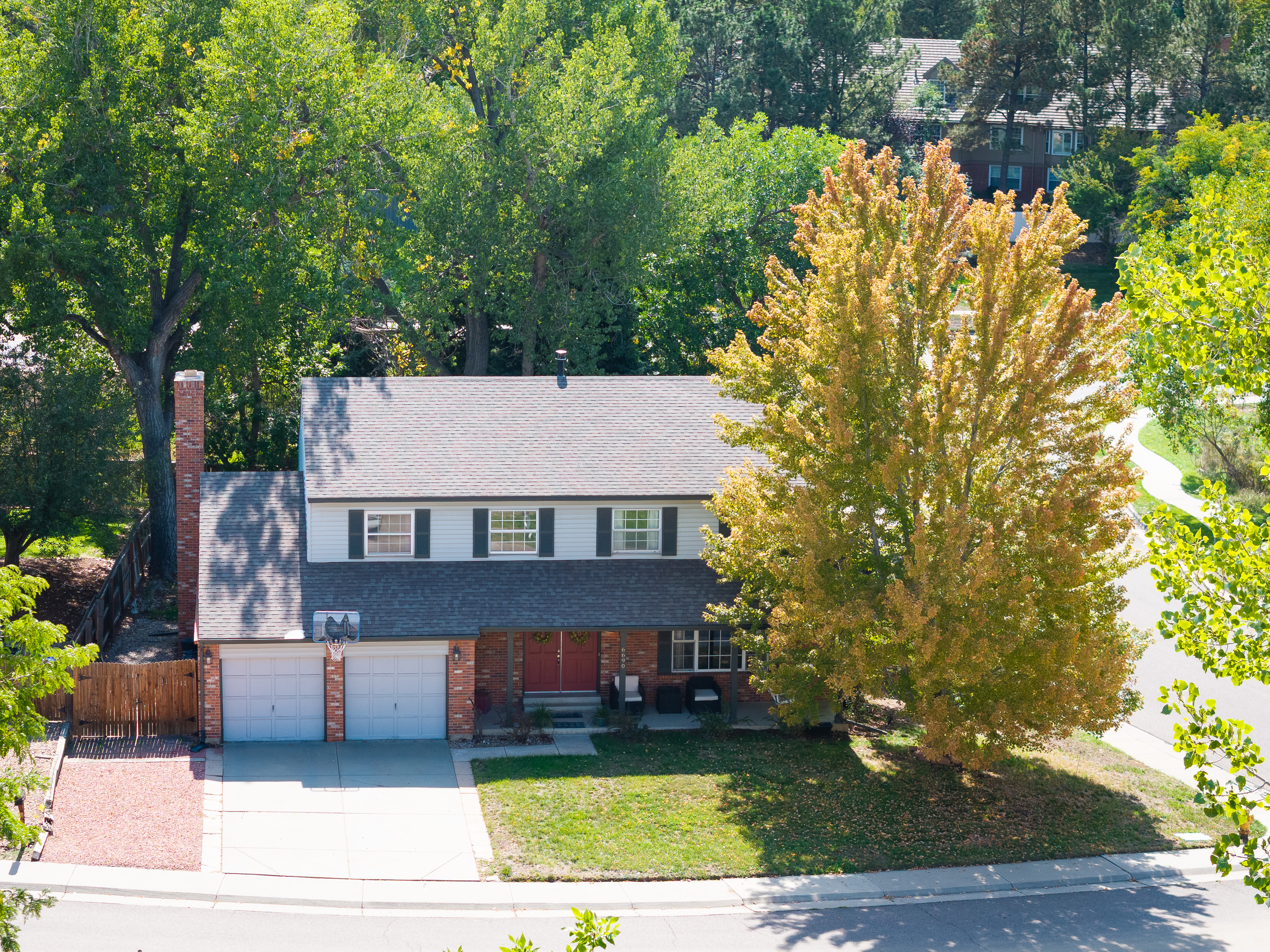  Exceptional Value & Classic Charm in Cherry Park - 物件實景