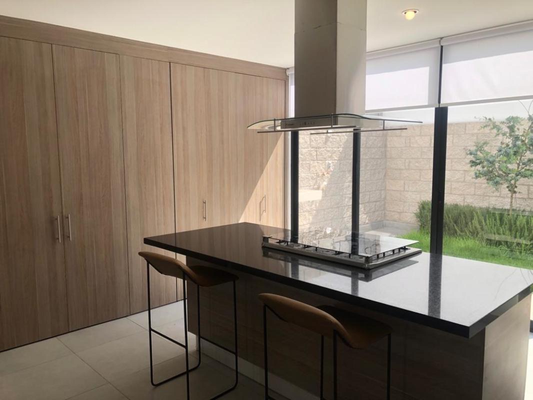 El Marqués, Querétaro, 76269, Mexico, 4 Bedrooms Bedrooms, ,3 BathroomsBathrooms,Residential,For Sale,1700620