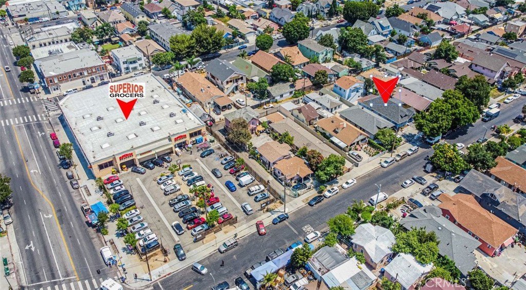 225 W 47th Place, Los Angeles, California, 90037, United States, 7 Bedrooms Bedrooms, ,4 BathroomsBathrooms,Residential,For Sale,225 W 47th Place,1578098