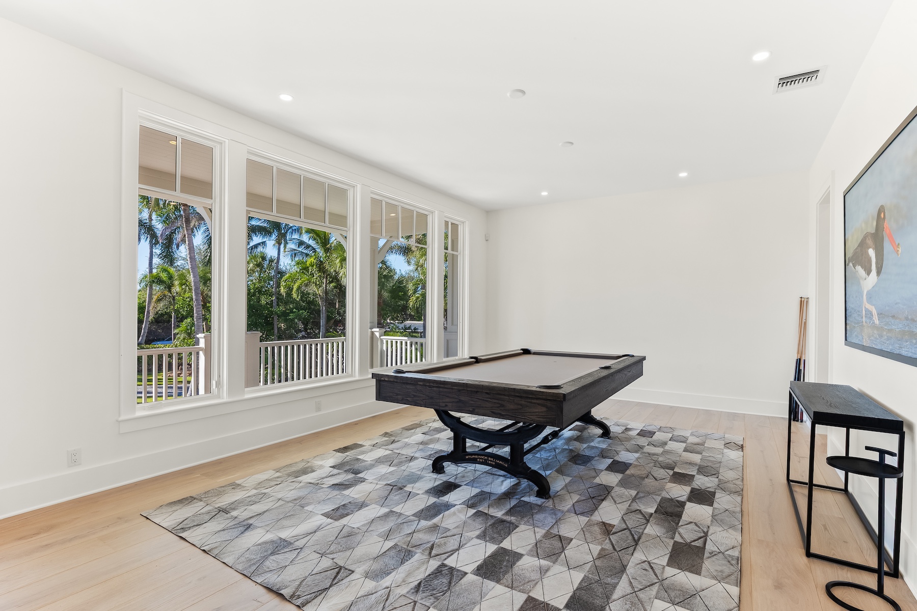 4070 Loomis Avenue - 物件實景