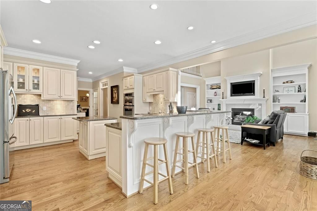 Canton, Georgia, 30114, United States, 4 Bedrooms Bedrooms, ,5 BathroomsBathrooms,Residential,For Sale,1880359