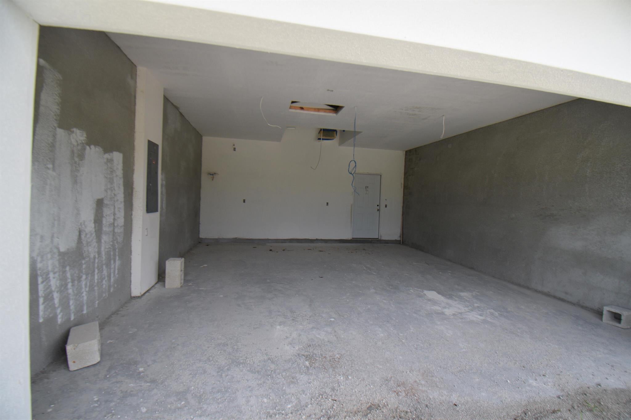 Cape Coral, Florida, 33993, United States, 4 Bedrooms Bedrooms, ,2 BathroomsBathrooms,Residential,For Sale,1979813