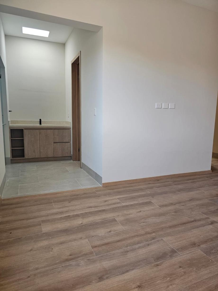 Gómez Palacio, Durango, 35140, Mexico, 3 Bedrooms Bedrooms, ,3 BathroomsBathrooms,Residential,For Sale,1951165