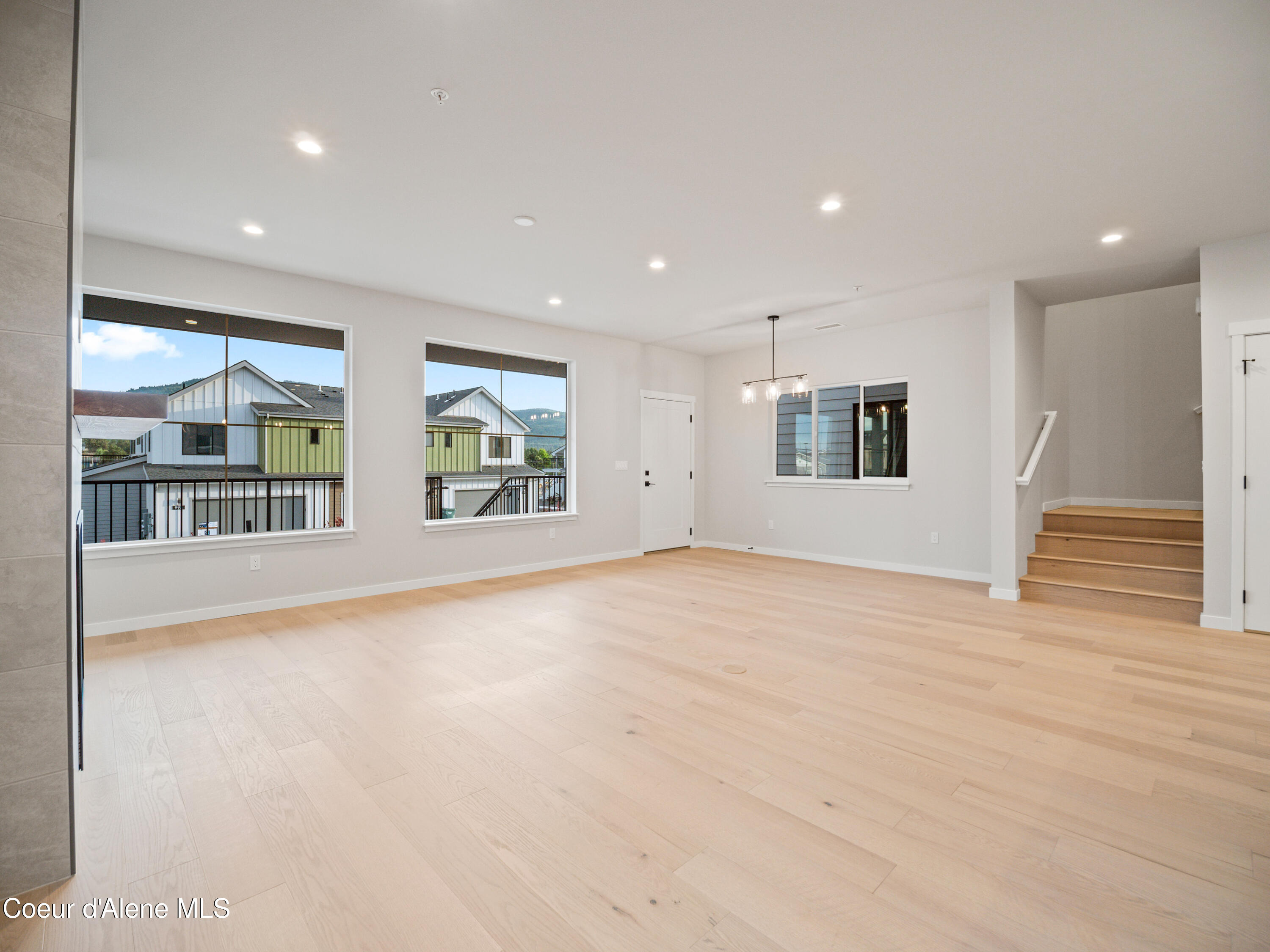 Post Falls, Idaho, 83854, United States, 4 Bedrooms Bedrooms, ,3 BathroomsBathrooms,Residential,For Sale,1911727