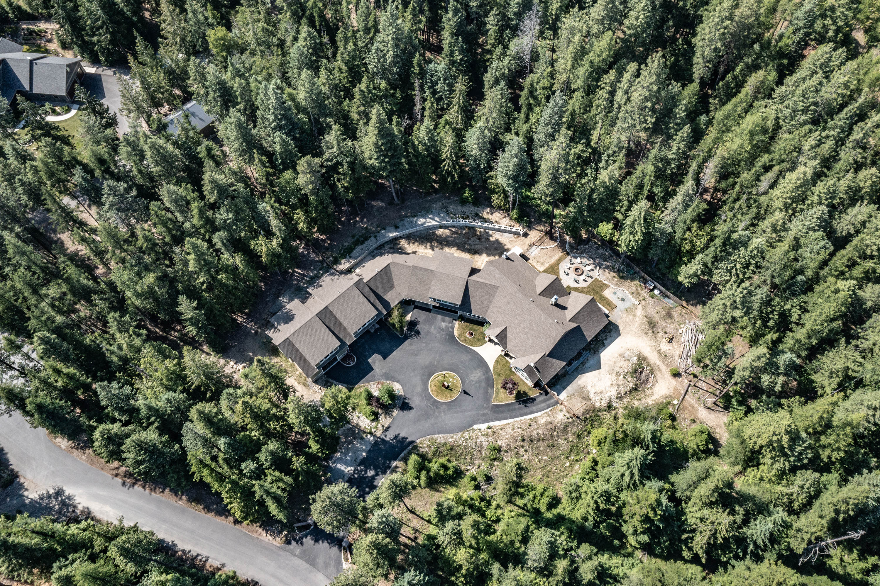 Sandpoint, Idaho, 83864, United States, 6 Bedrooms Bedrooms, ,8 BathroomsBathrooms,Residential,For Sale,1975419