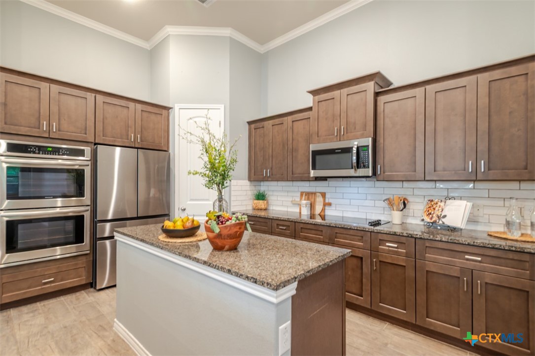 Killeen, Texas, 76542, United States, 5 Bedrooms Bedrooms, ,4 BathroomsBathrooms,Residential,For Sale,1988251