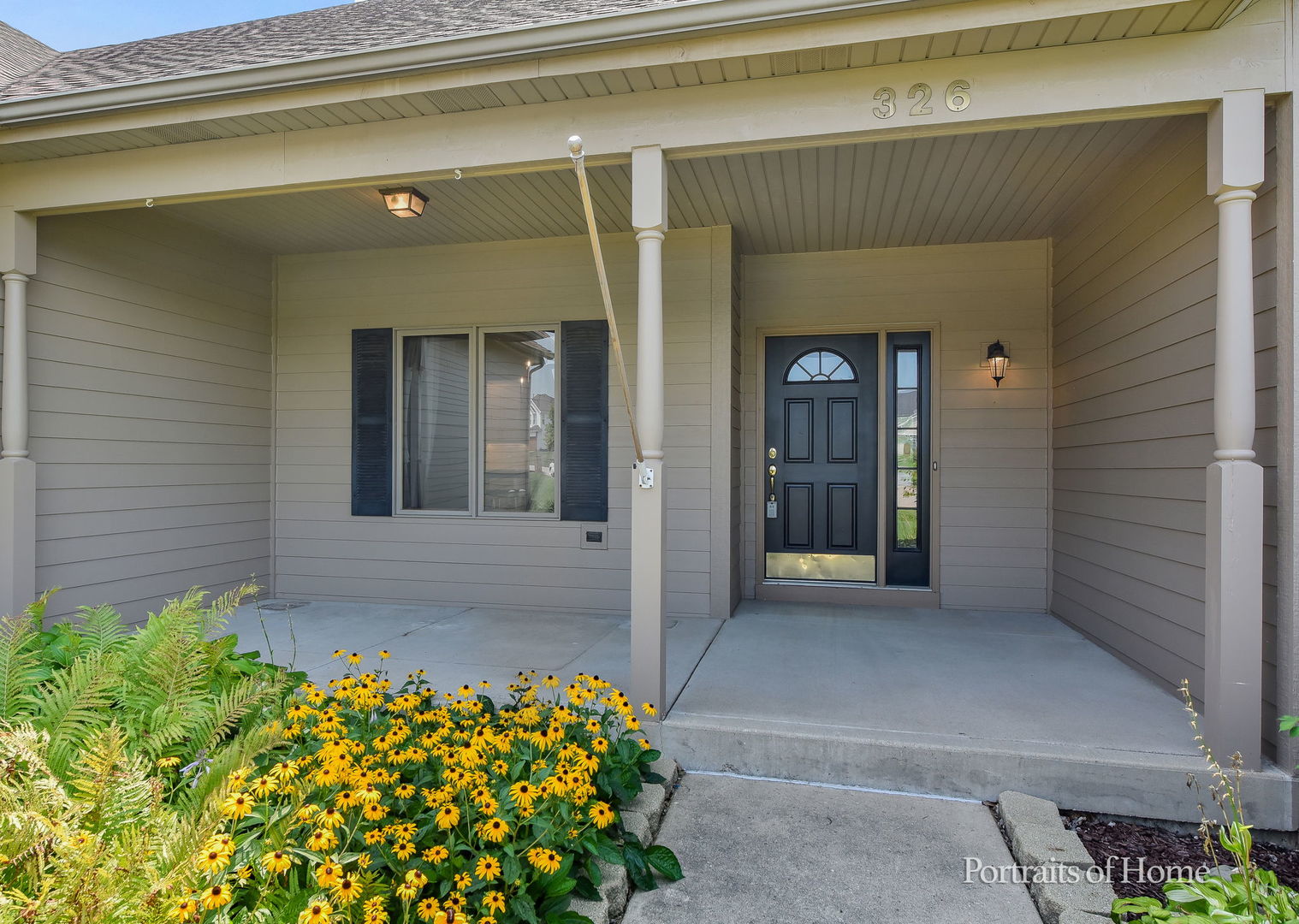 Yorkville, Illinois, 60560, United States, 5 Bedrooms Bedrooms, ,4 BathroomsBathrooms,Residential,For Sale,1940402