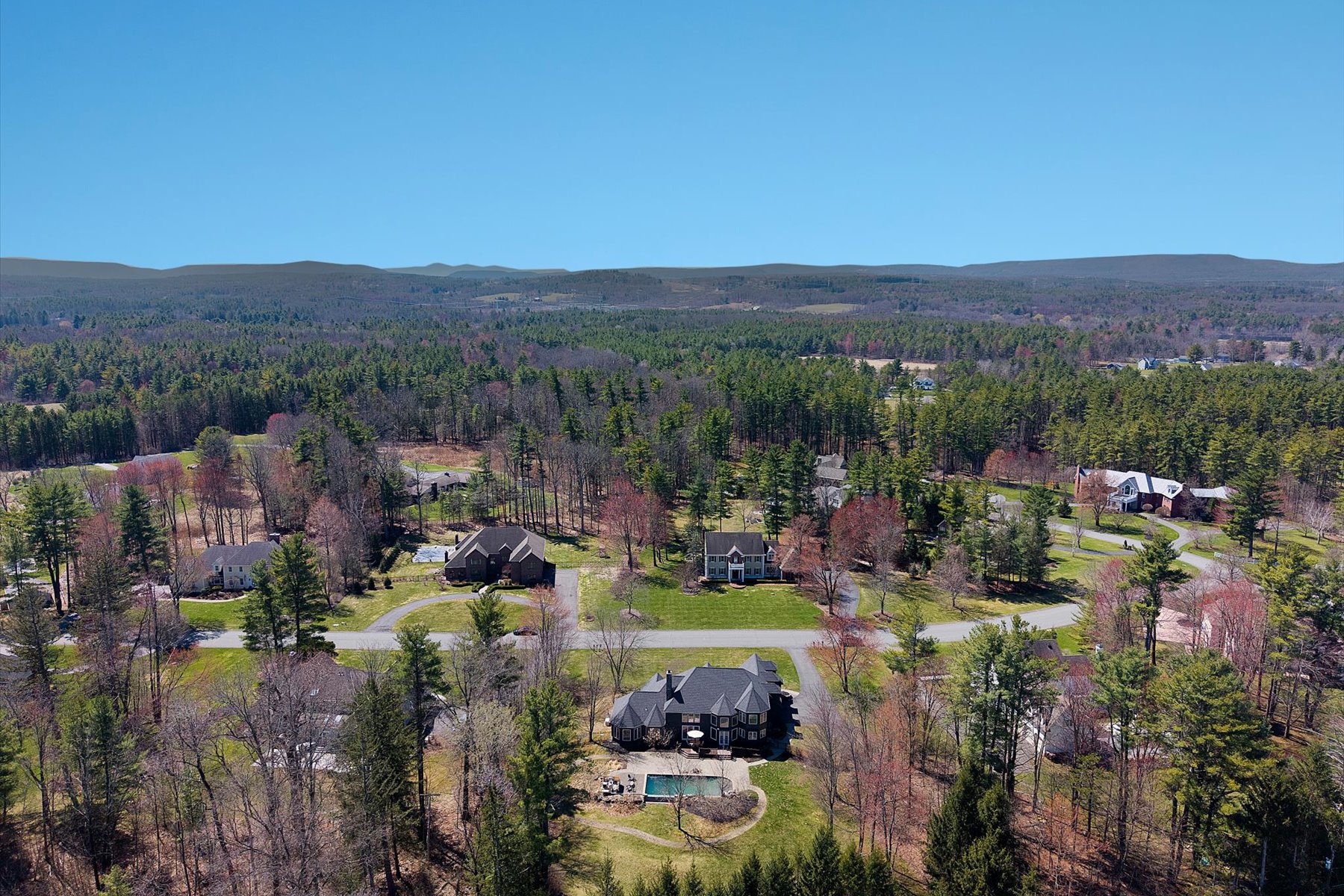  5 Old English Road, Slingerlands, NY 12159 - 物件實景