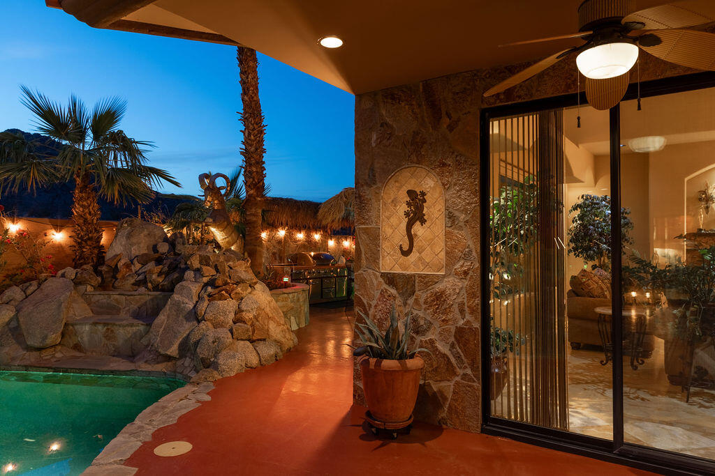 La Quinta, California, 92253, United States, 4 Bedrooms Bedrooms, ,4 BathroomsBathrooms,Residential,For Sale,1940947