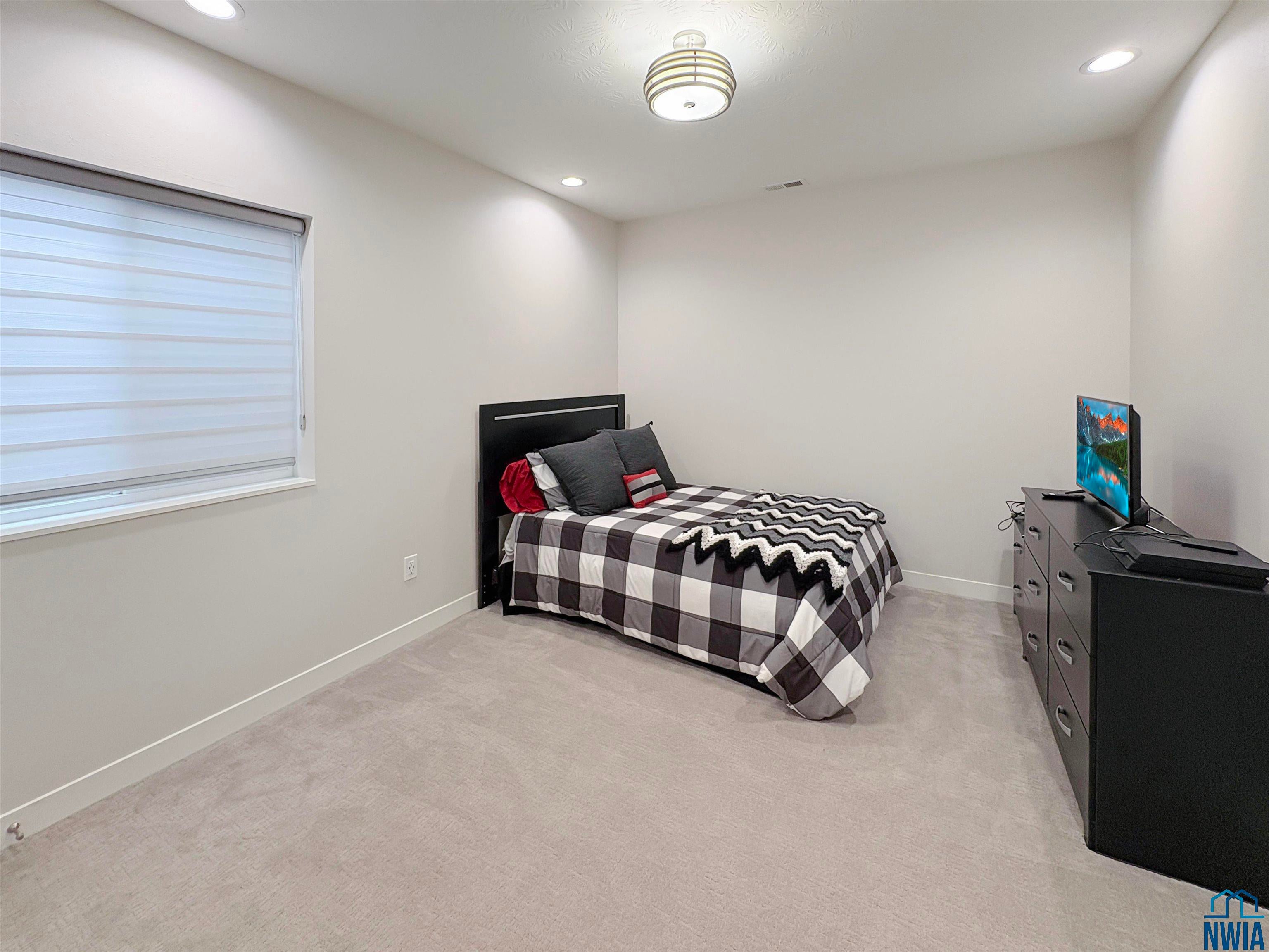 Hinton, Iowa, 51024, United States, 4 Bedrooms Bedrooms, ,3 BathroomsBathrooms,Residential,For Sale,1983377