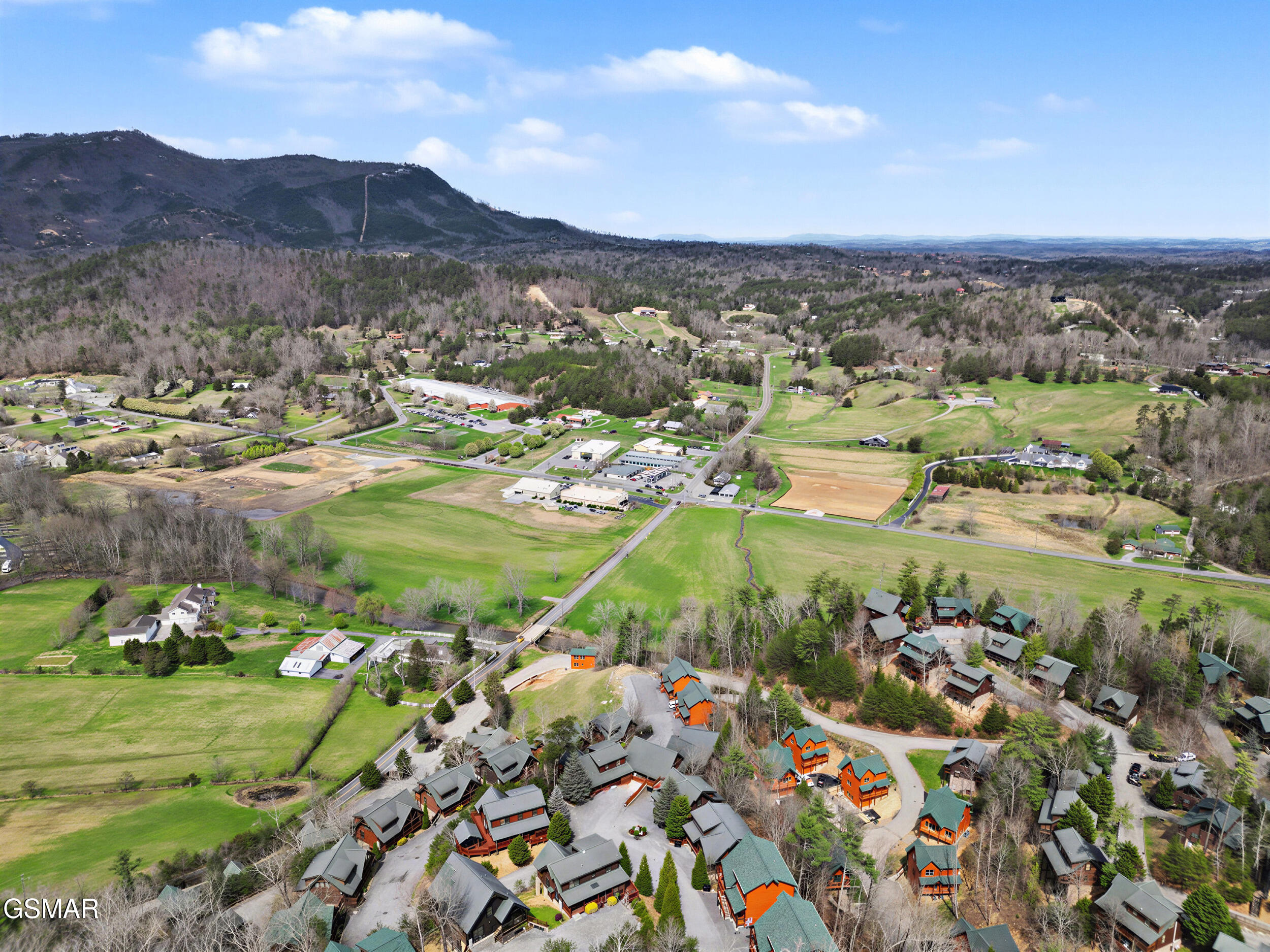Sevierville, Tennessee, 37862, United States, 4 Bedrooms Bedrooms, ,3 BathroomsBathrooms,Residential,For Sale,2028418
