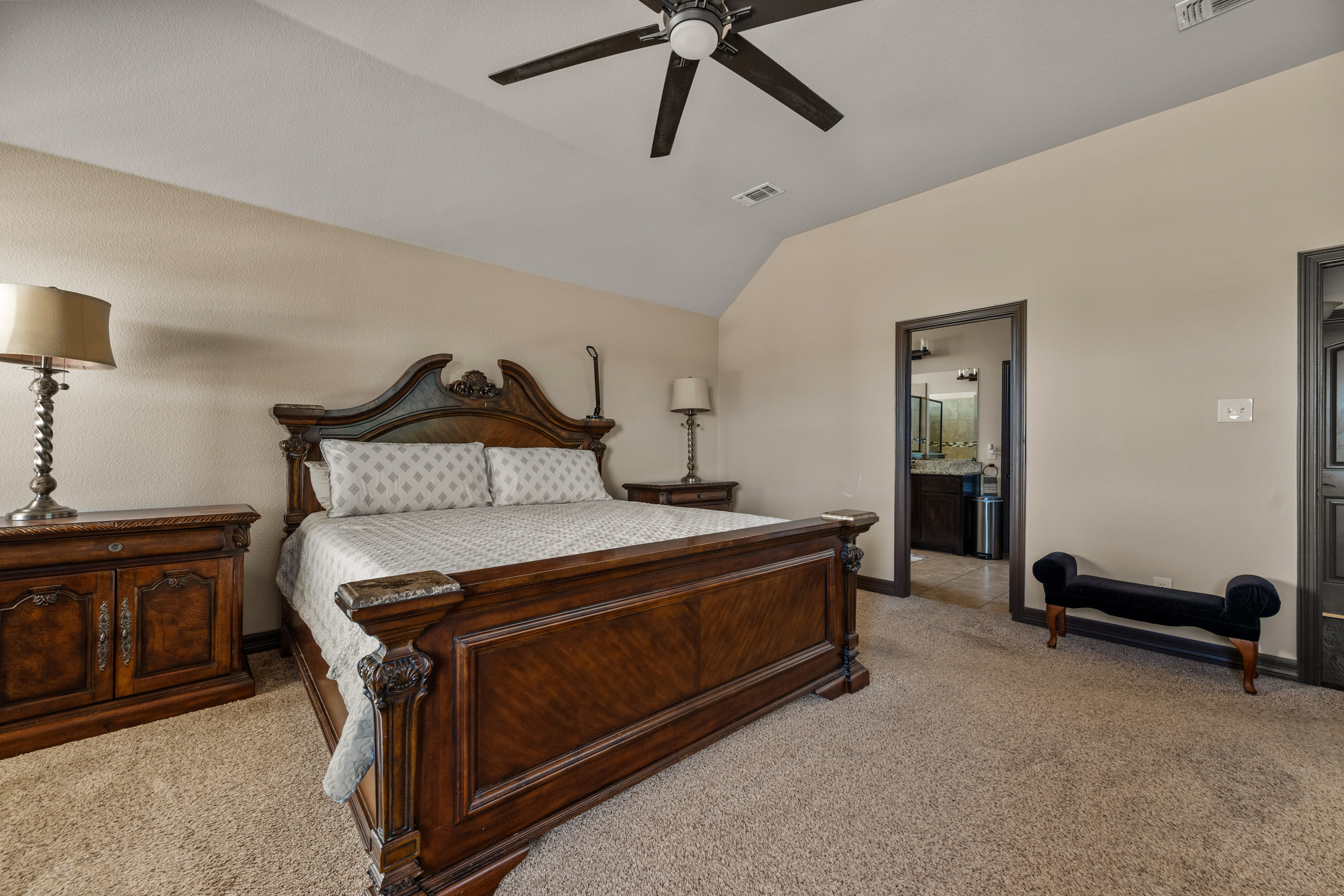 Caddo Mills, Texas, 75135, United States, 4 Bedrooms Bedrooms, ,2 BathroomsBathrooms,Residential,For Sale,1943912