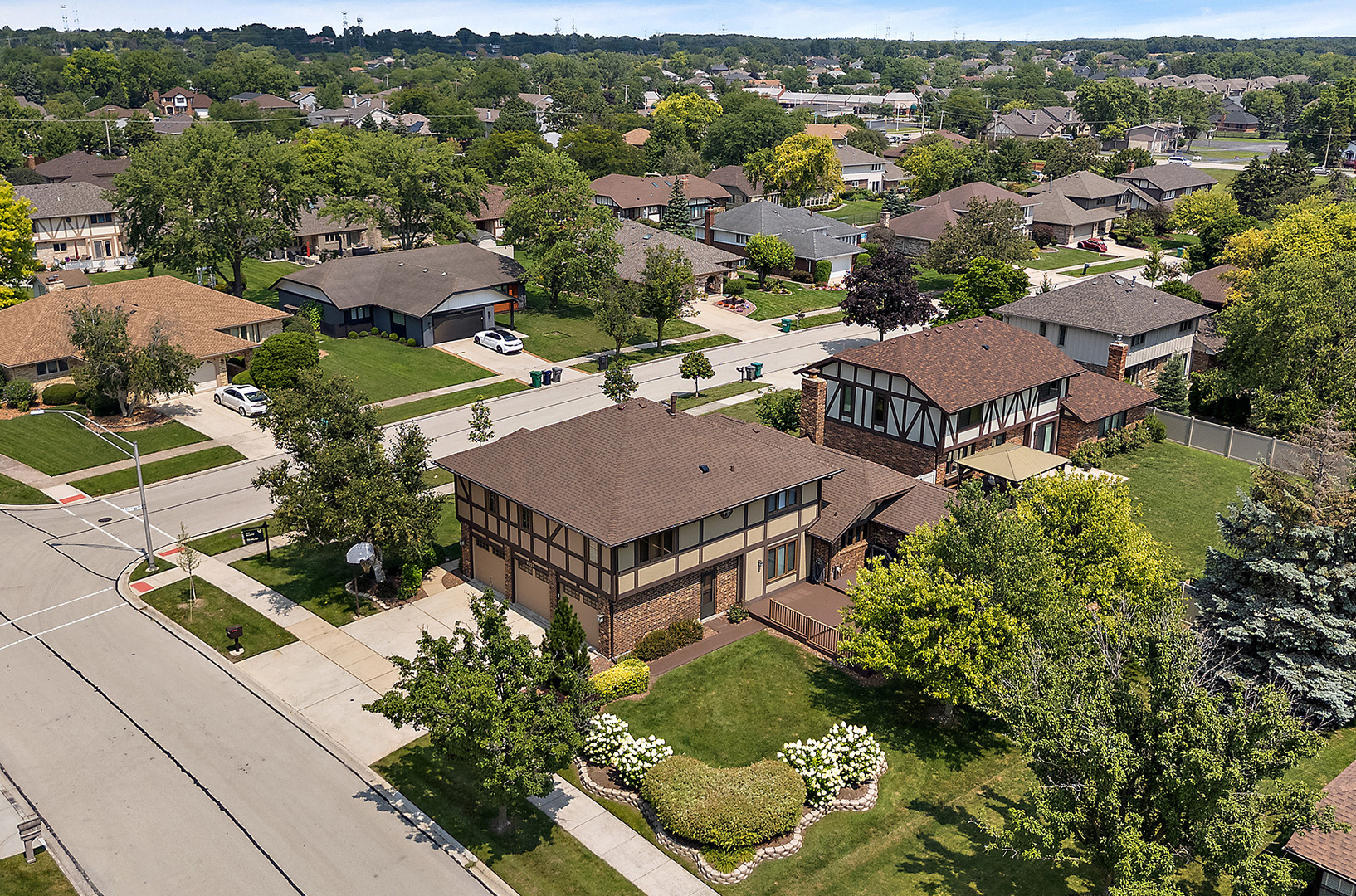 Orland Park, Illinois, 60462, United States, 4 Bedrooms Bedrooms, ,3 BathroomsBathrooms,Residential,For Sale,1865002