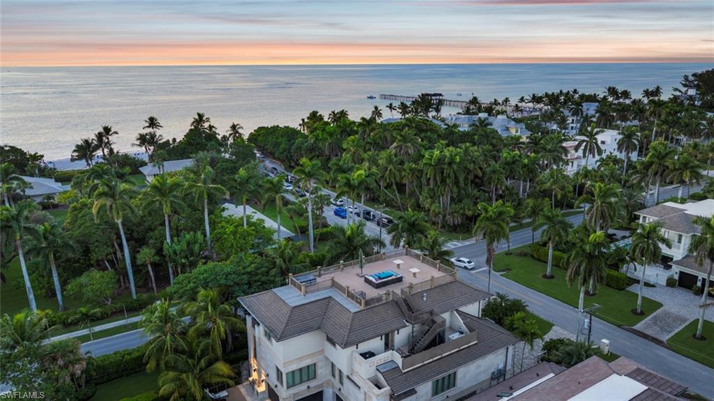 Naples, Florida, 34102, United States, 5 Bedrooms Bedrooms, ,6 BathroomsBathrooms,Residential,For Sale,1993468