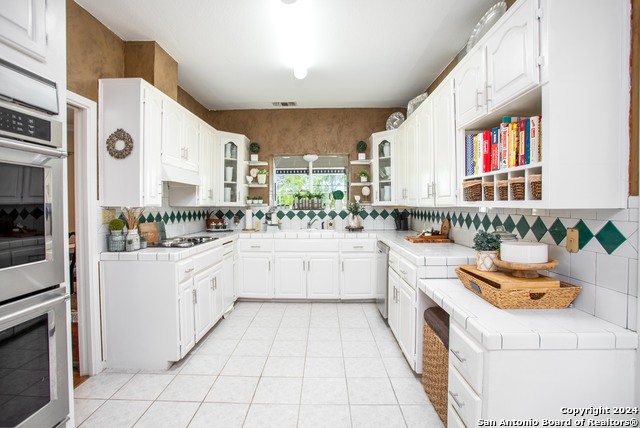 2618 N Armstrong Street, Kingsville, Texas, 78363, United States, 4 Bedrooms Bedrooms, ,5 BathroomsBathrooms,Residential,For Sale,2618 N Armstrong Street,1628223