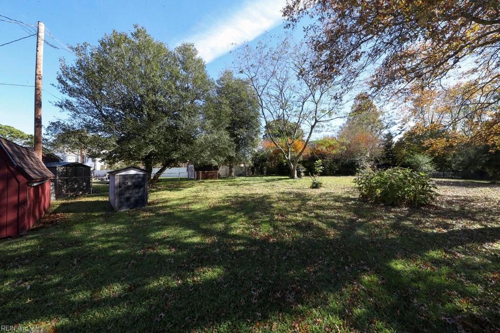 Virginia Beach, Virginia, 23464, United States, 5 Bedrooms Bedrooms, ,3 BathroomsBathrooms,Residential,For Sale,1996742