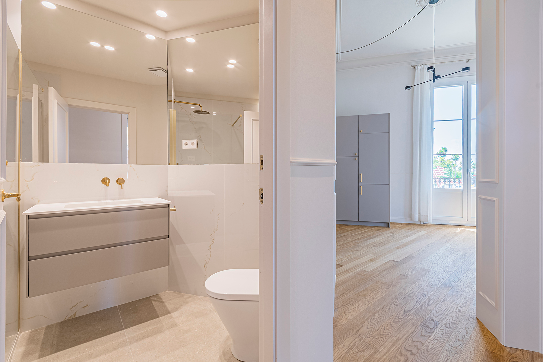  Corner flat renovated in El Born with views of Port Vell - 物件實景