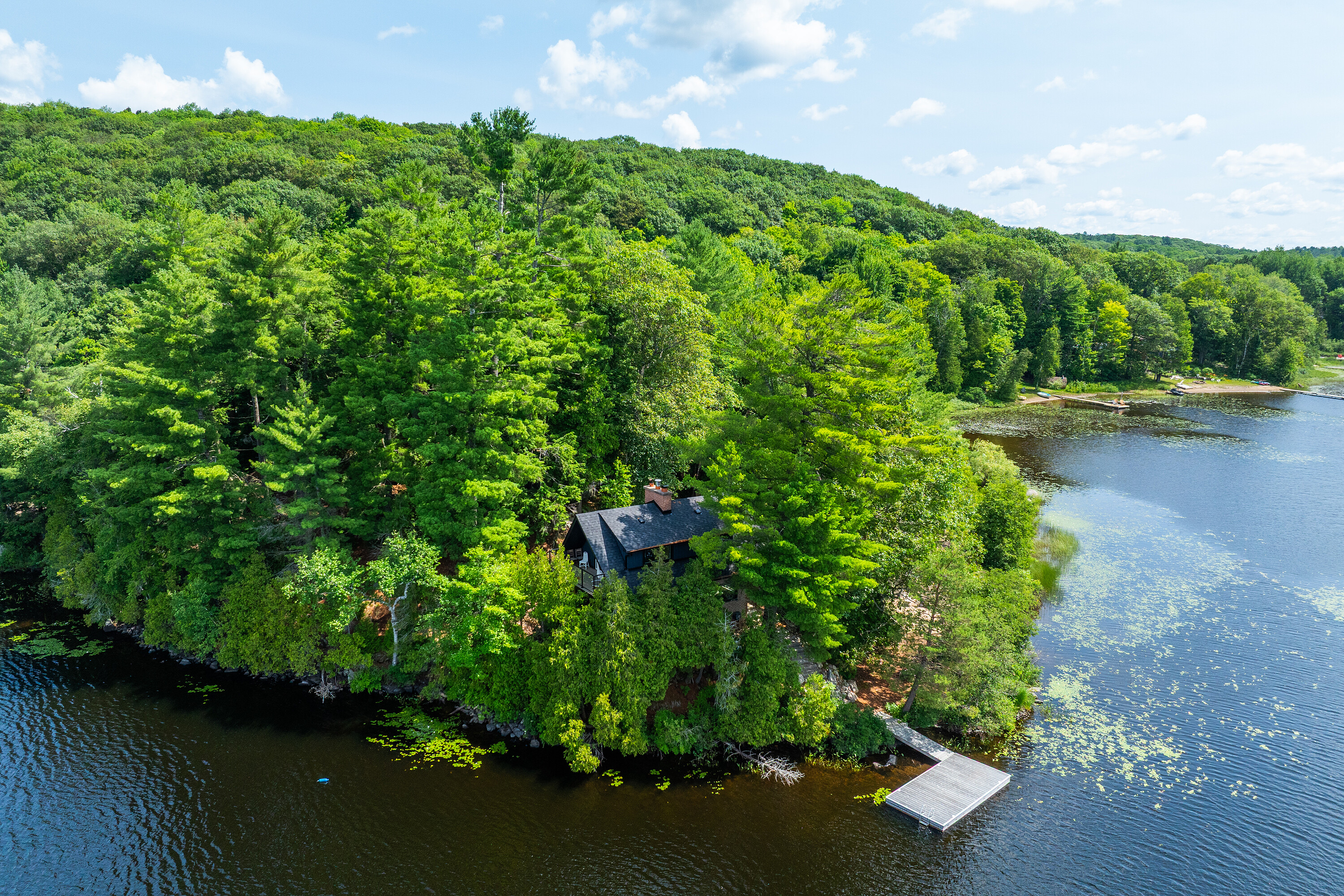  Echo Beach - 物件實景