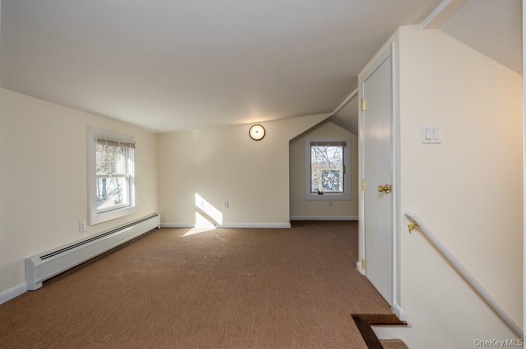 Haverstraw, New York, 10927, United States, 4 Bedrooms Bedrooms, ,2 BathroomsBathrooms,Residential,For Sale,2001244