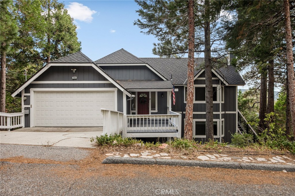 Lake Arrowhead, California, 92352, United States, 4 Bedrooms Bedrooms, ,4 BathroomsBathrooms,Residential,For Sale,1939836