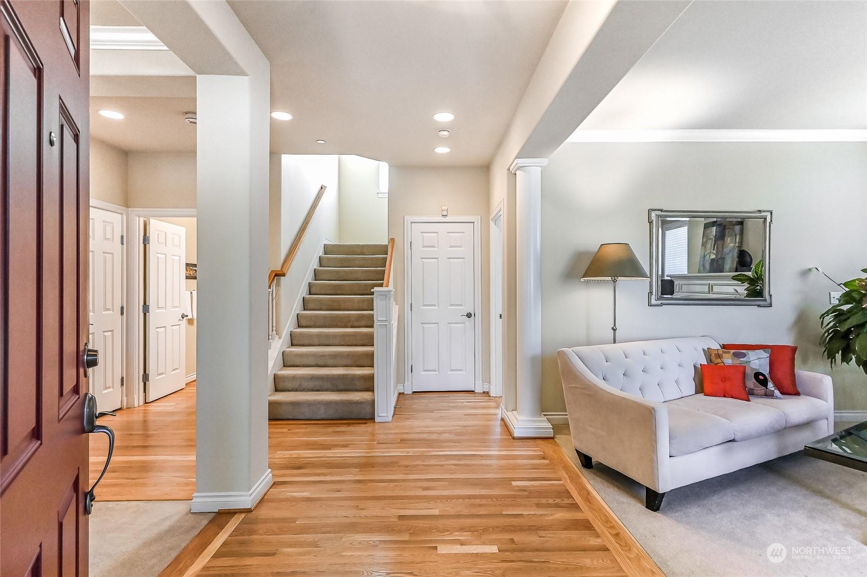 1961 14TH COURT NE, ISSAQUAH, Washington, 98029, United States, 3 Bedrooms Bedrooms, ,3 BathroomsBathrooms,Residential,For Sale,1961 14TH COURT NE,1433588