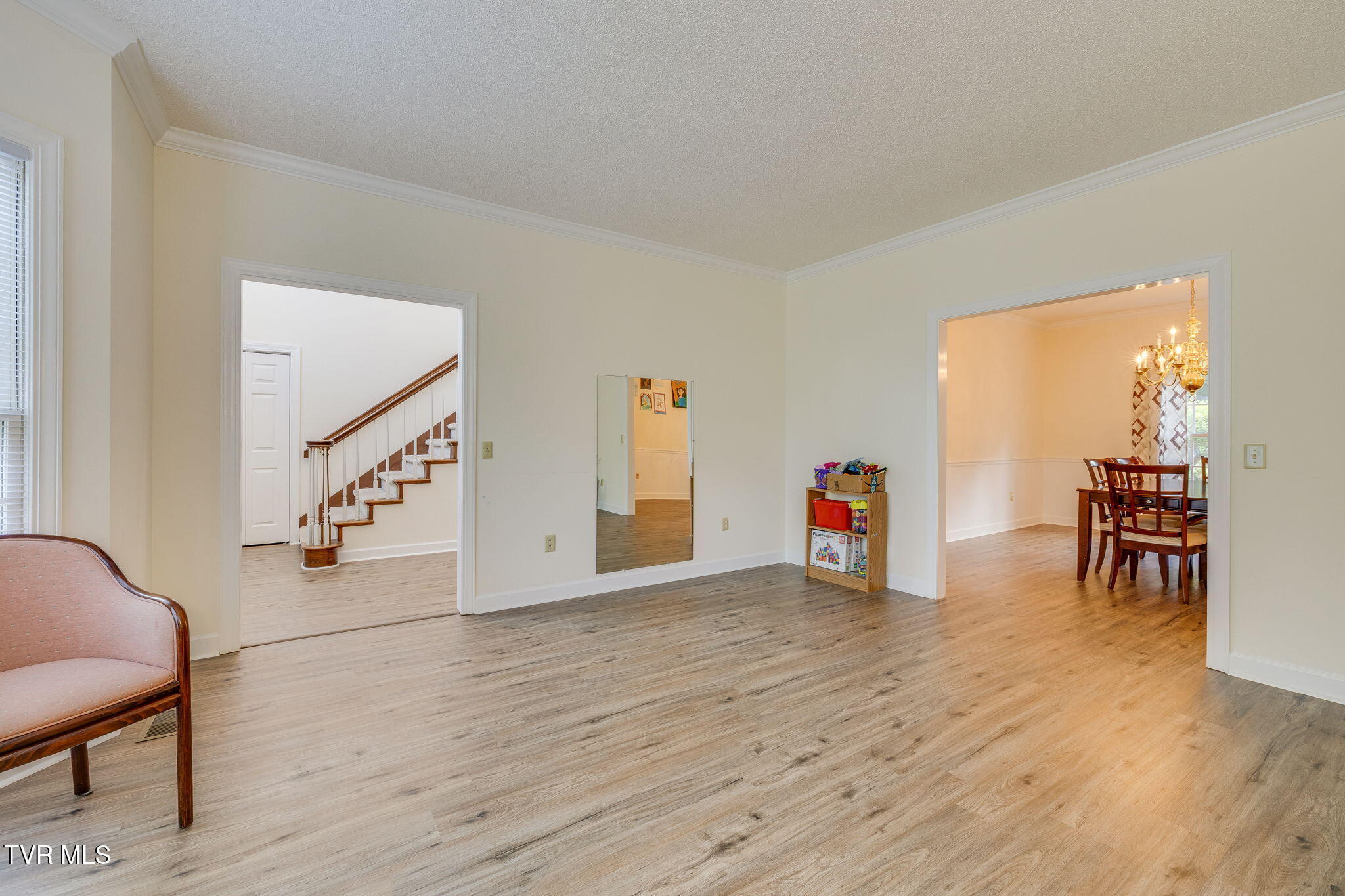 Johnson City, Tennessee, 37604, United States, 4 Bedrooms Bedrooms, ,4 BathroomsBathrooms,Residential,For Sale,1944791