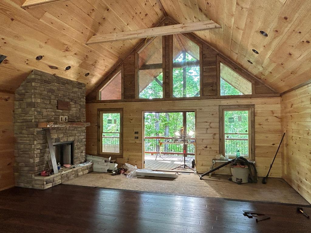 Mineral Bluff, Georgia, 30559, United States, 4 Bedrooms Bedrooms, ,3 BathroomsBathrooms,Residential,For Sale,1859066
