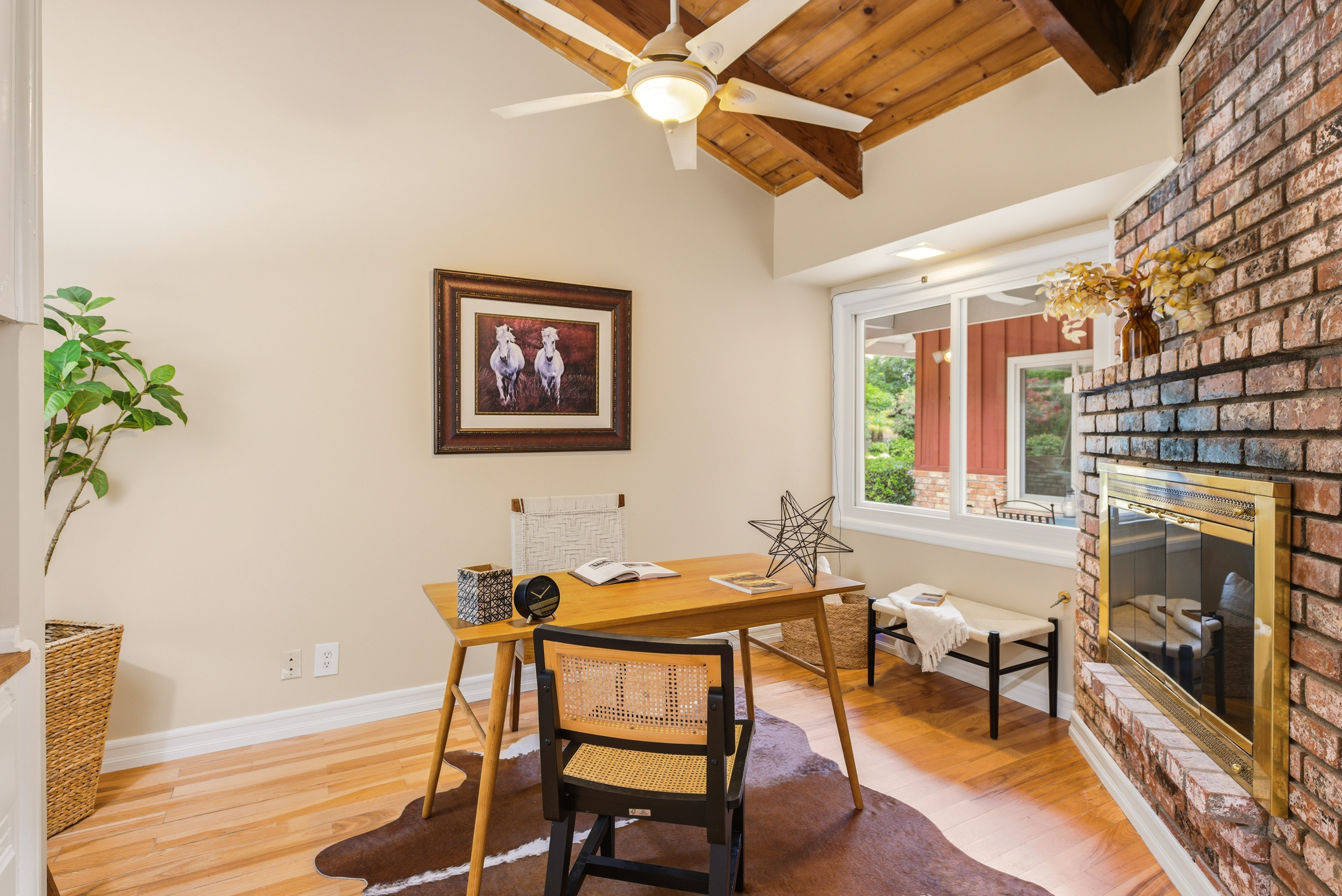  Ranch-Style Retreat in Rural Old Aguora - 物件實景