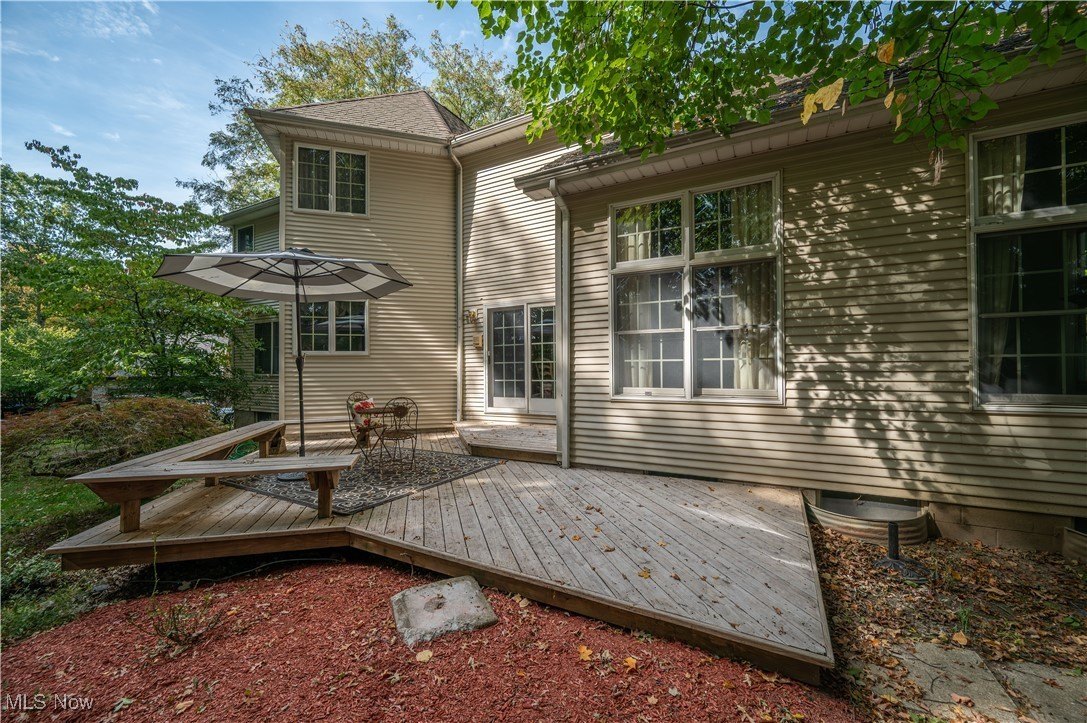 Canfield, Ohio, 44406, United States, 4 Bedrooms Bedrooms, ,3 BathroomsBathrooms,Residential,For Sale,1976342