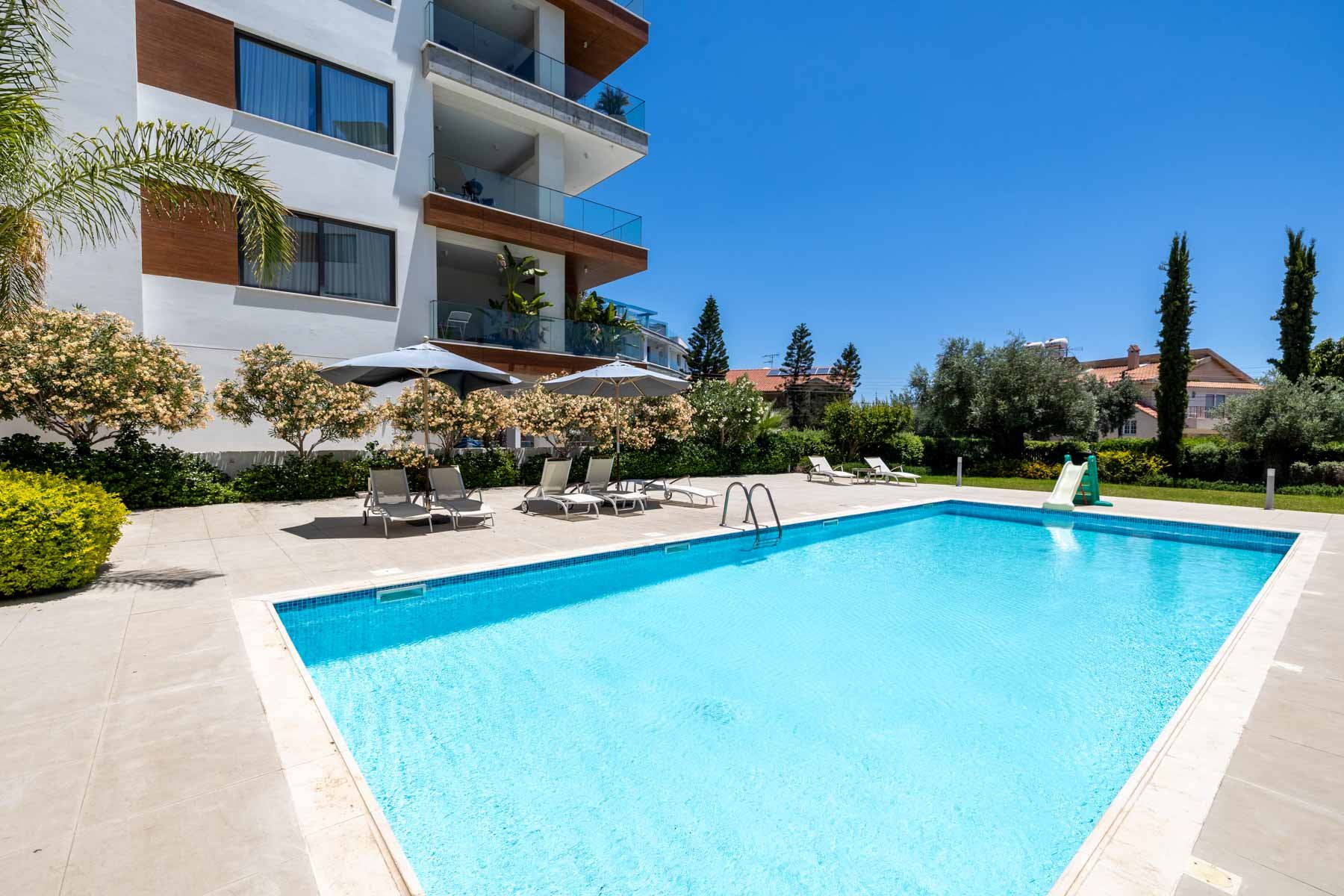  Furnished 3-Bedroom Duplex in a Gated Complex in Germasogeia, Limassol - 物件實景
