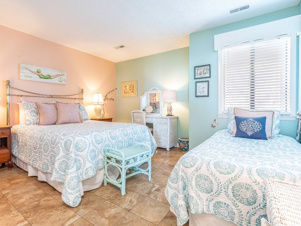 Tybee Island, Georgia, 31328, United States, 2 Bedrooms Bedrooms, ,2 BathroomsBathrooms,Residential,For Sale,2021564