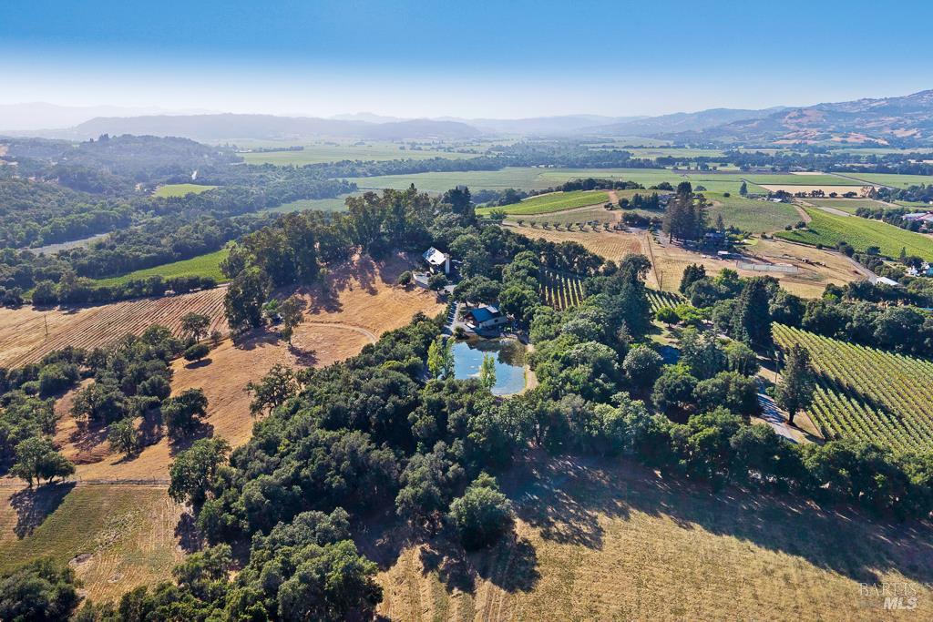Healdsburg, California, 95448, United States, 3 Bedrooms Bedrooms, ,4 BathroomsBathrooms,Residential,For Sale,1866142
