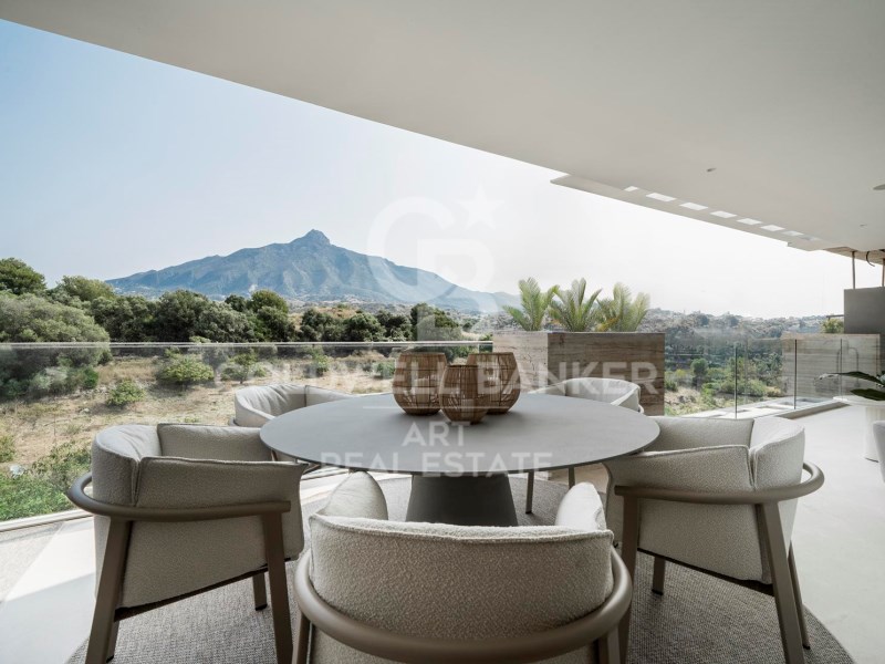 Marbella, Andalusia, ES, 2 Bedrooms Bedrooms, ,2 BathroomsBathrooms,Residential,For Sale,1874586