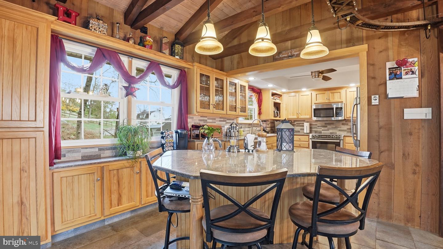 Allentown, Pennsylvania, 18103, United States, 3 Bedrooms Bedrooms, ,2 BathroomsBathrooms,Residential,For Sale,1993254