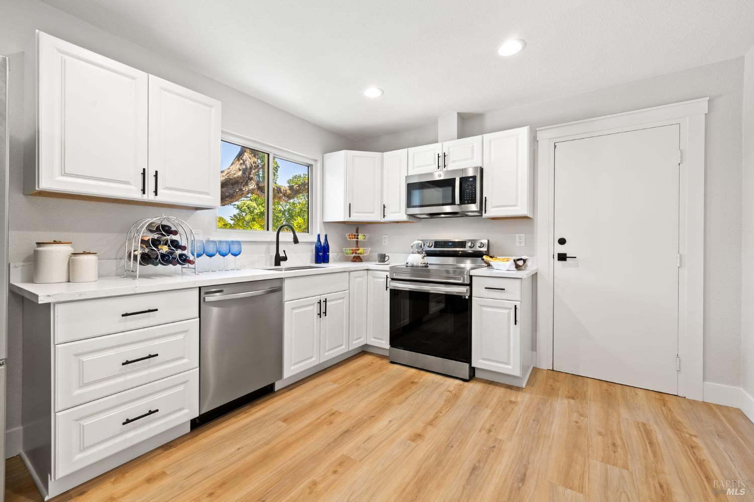 Rohnert Park, California, 94928, United States, 3 Bedrooms Bedrooms, ,2 BathroomsBathrooms,Residential,For Sale,1895055