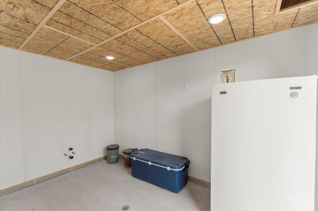 Rusk, Texas, 75785, United States, 1 Bedroom Bedrooms, ,3 BathroomsBathrooms,Residential,For Sale,1918158