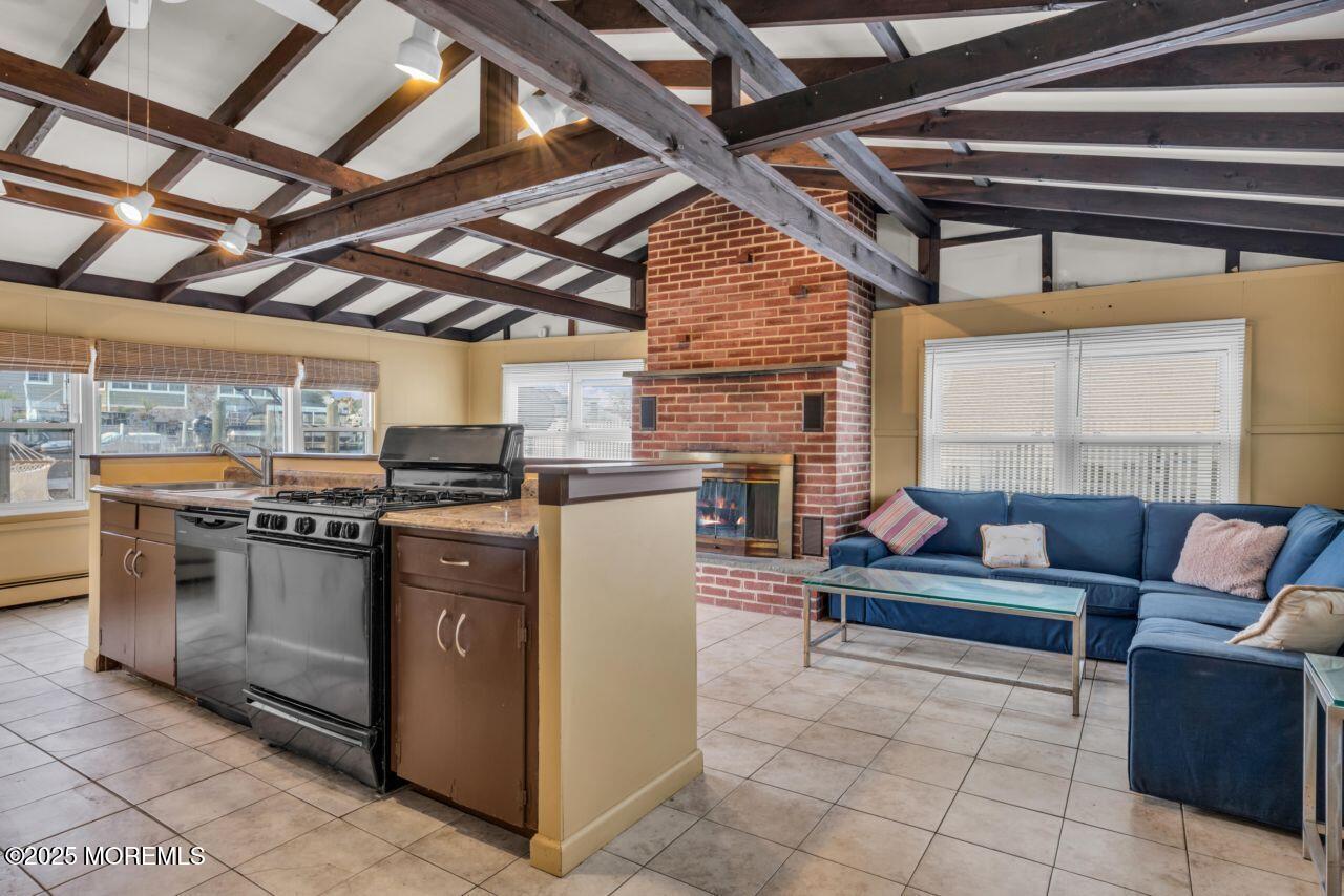 Forked River, New Jersey, 08731, United States, 2 Bedrooms Bedrooms, ,2 BathroomsBathrooms,Residential,For Sale,1980581