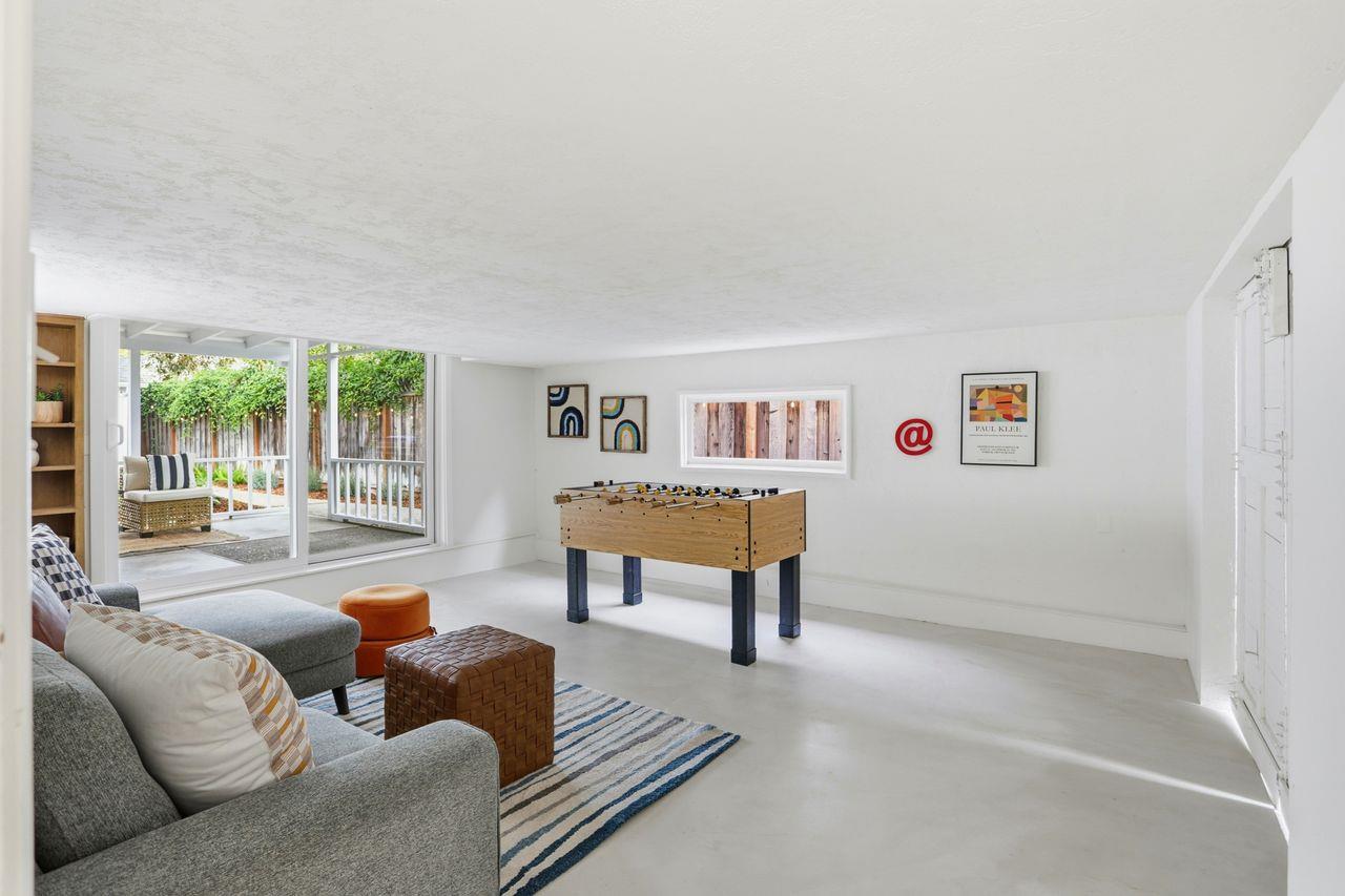 San Jose, California, 95126, United States, 4 Bedrooms Bedrooms, ,3 BathroomsBathrooms,Residential,For Sale,1988226