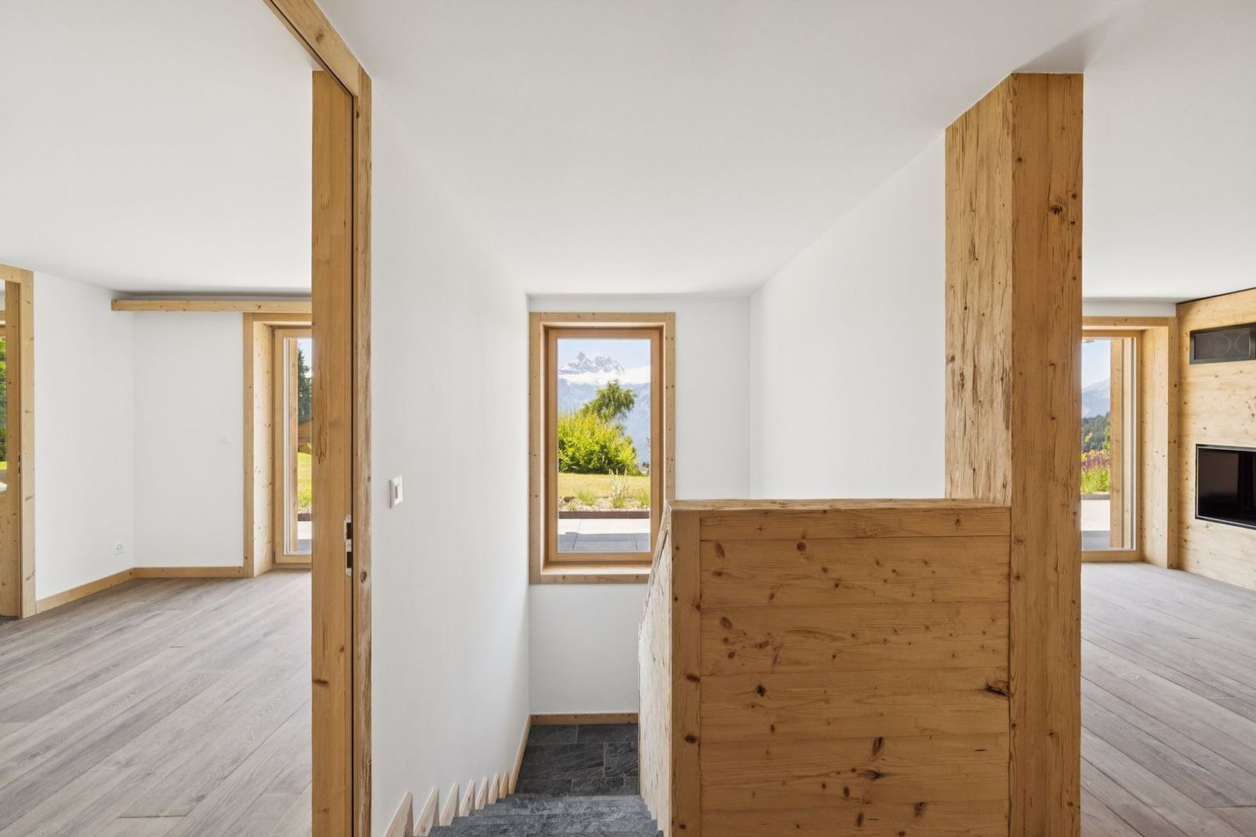 Rare duplex with garden, ski-in & ski-out, sublime view - 物件實景