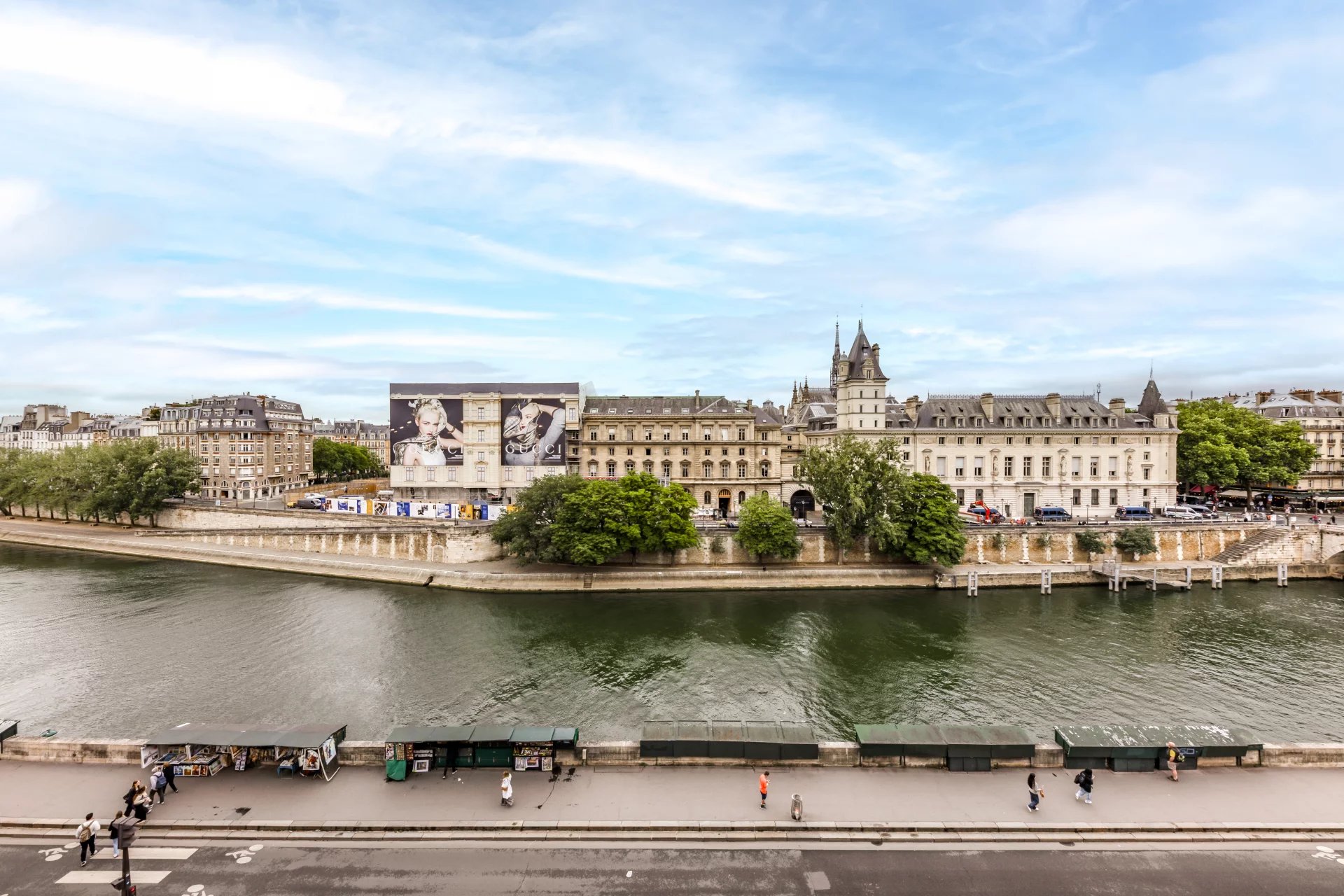 Paris 6th, Île-de-France, 75006, FR, ,1 BathroomBathrooms,Residential,For Sale,1837265