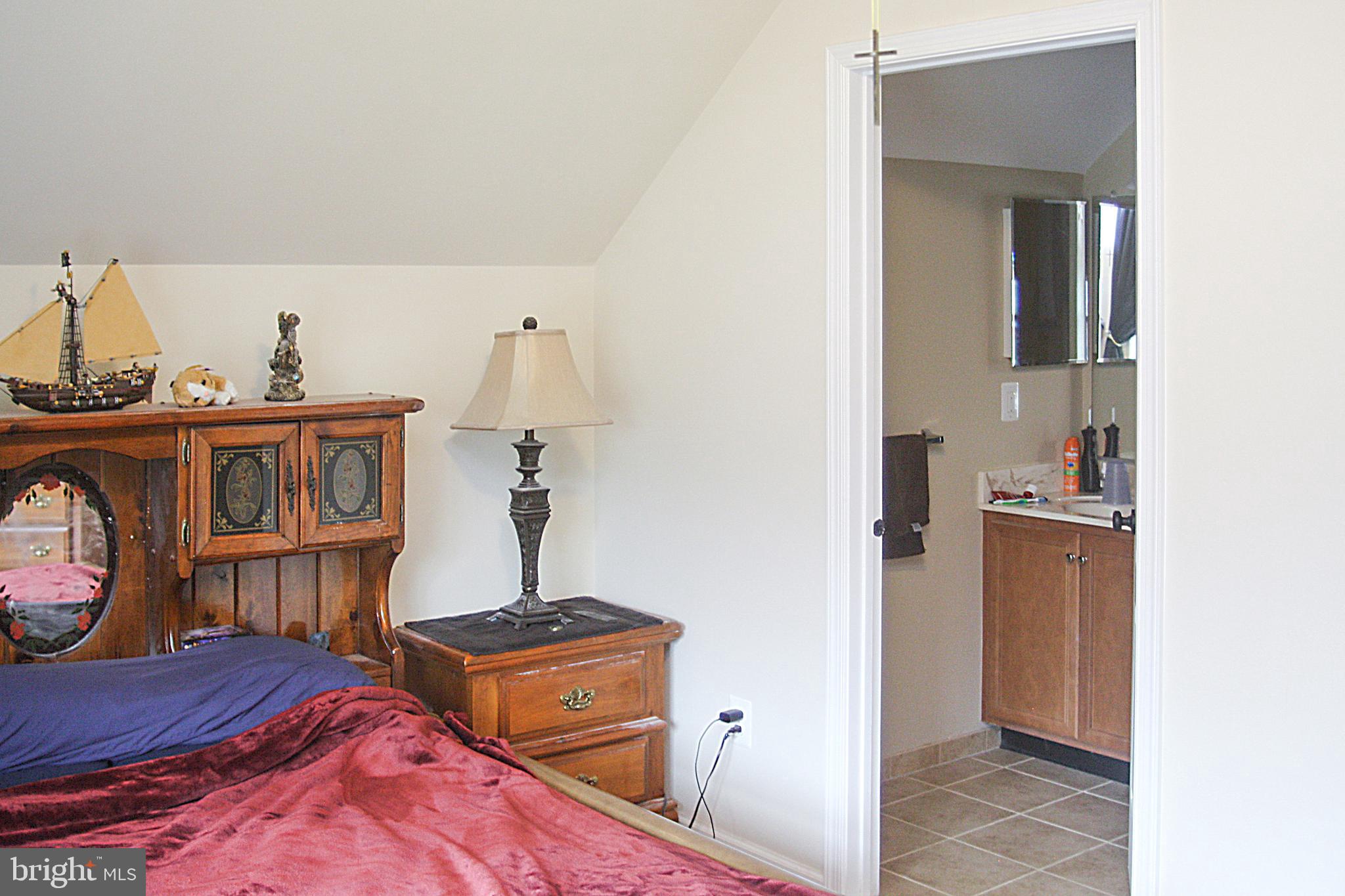 Winchester, Virginia, 22602, United States, 5 Bedrooms Bedrooms, ,5 BathroomsBathrooms,Residential,For Sale,1982956