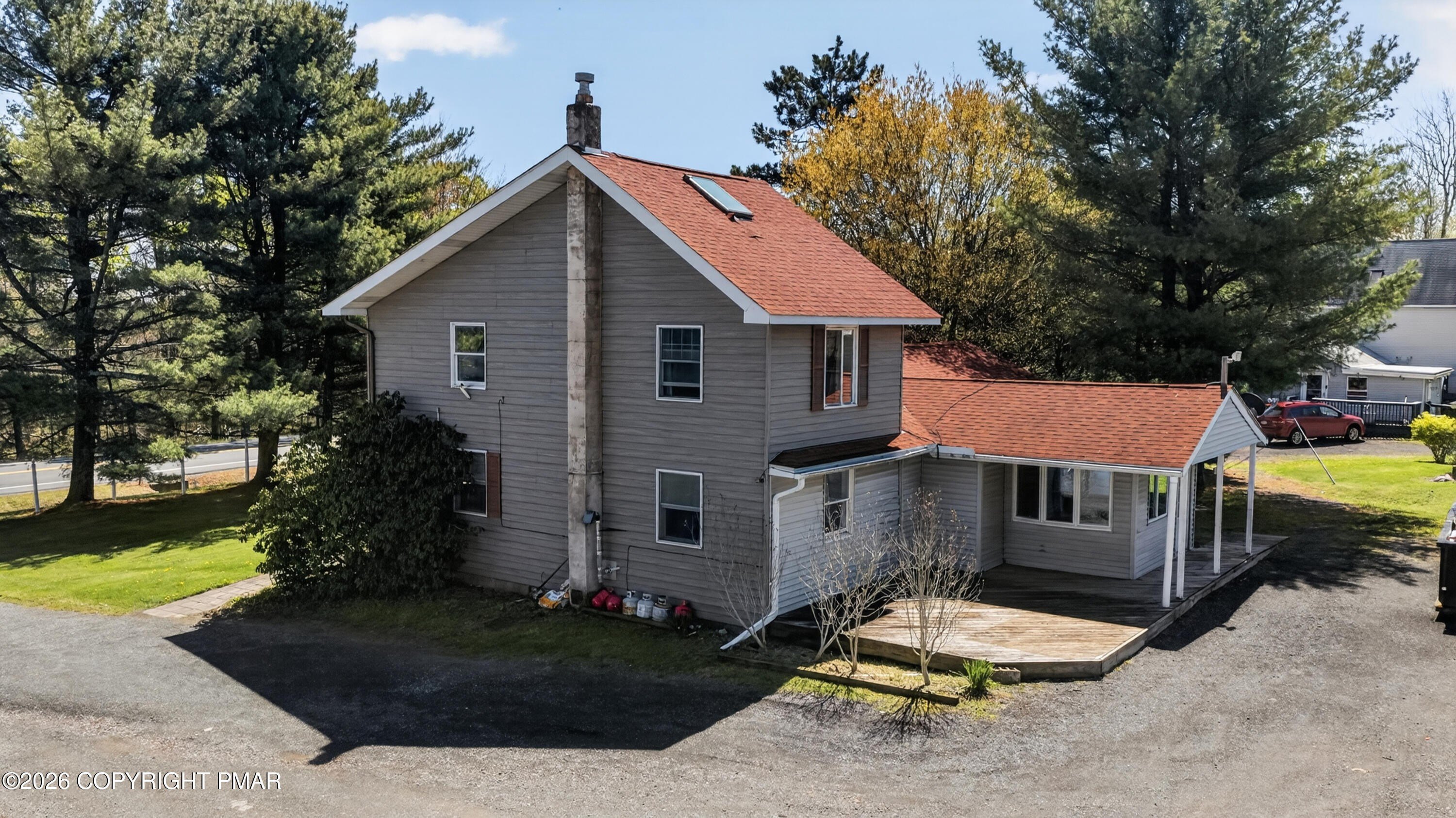 Blakeslee, Pennsylvania, 18610, United States, 6 Bedrooms Bedrooms, ,3 BathroomsBathrooms,Residential,For Sale,2042920