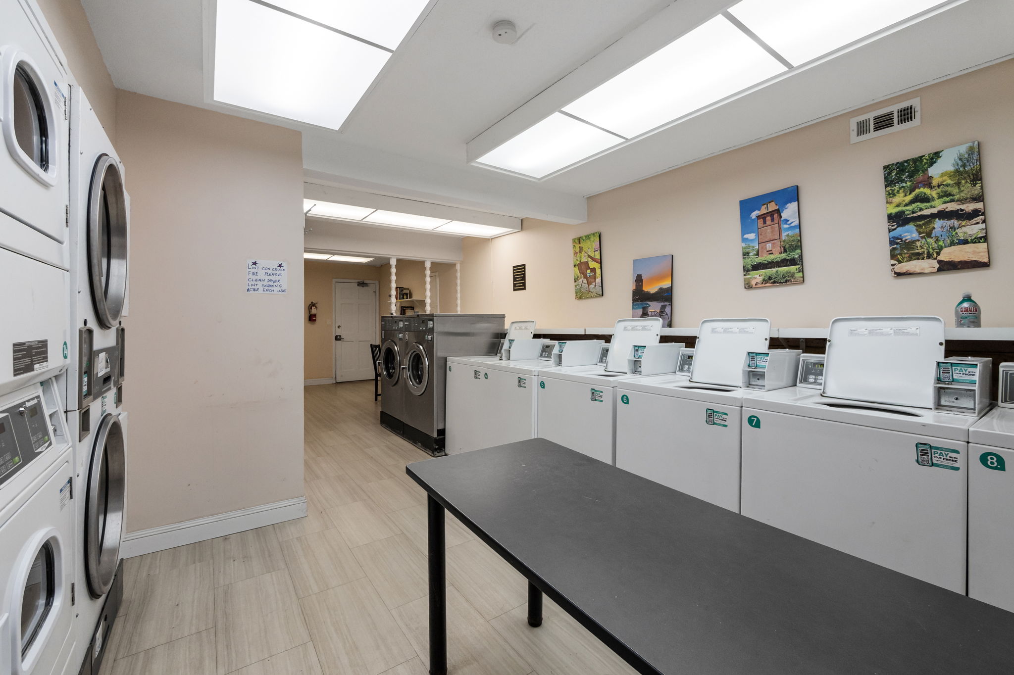  807 W Trinity Avenue, Durham, NC, 27701 - 物件實景