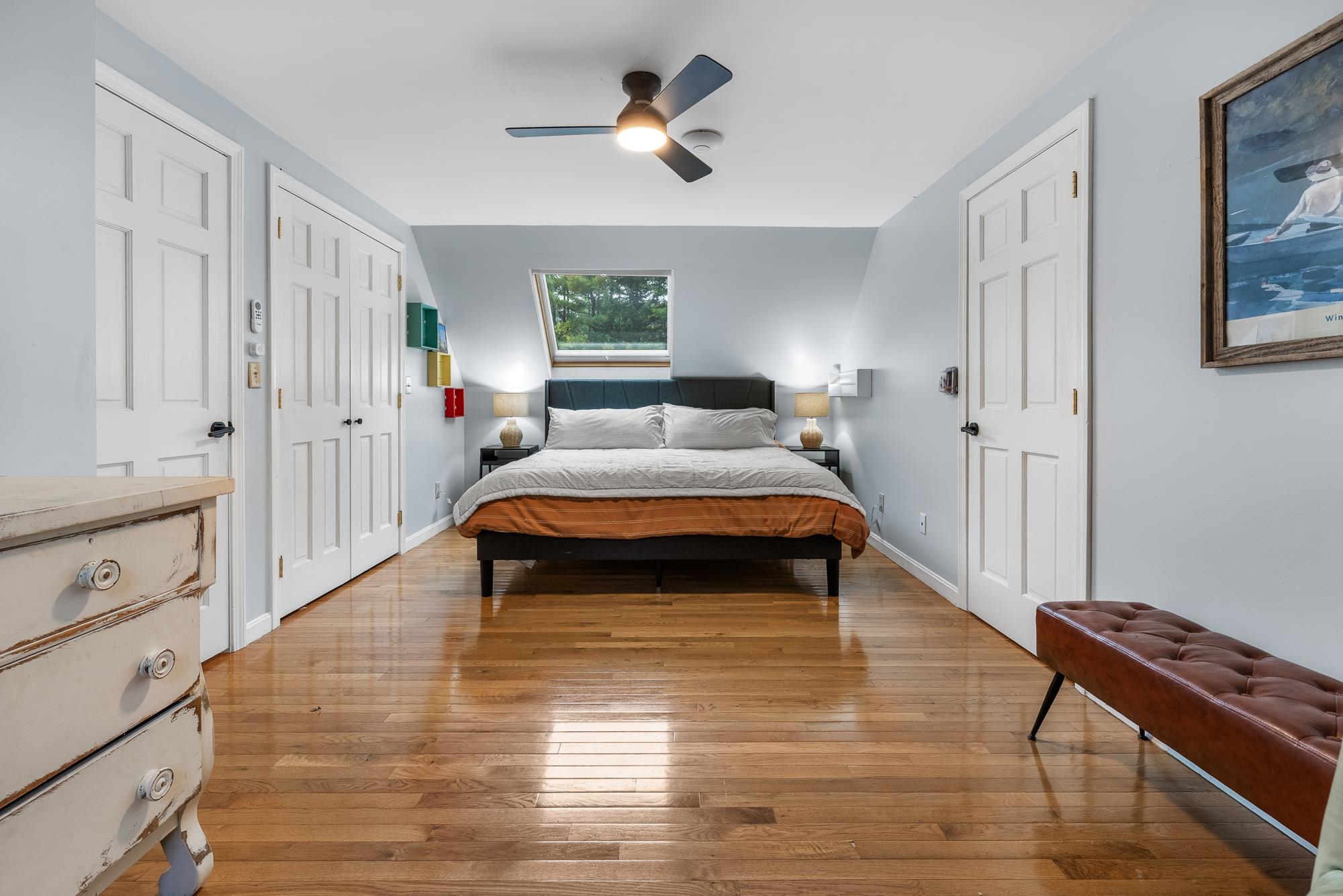 Norwich, Vermont, 05055, United States, 3 Bedrooms Bedrooms, ,2 BathroomsBathrooms,Residential,For Sale,1993017