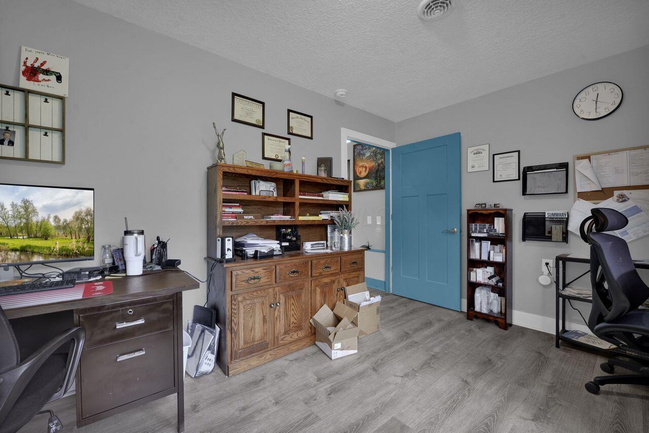 Granville, Ohio, 43023, United States, 5 Bedrooms Bedrooms, ,3 BathroomsBathrooms,Residential,For Sale,1970810